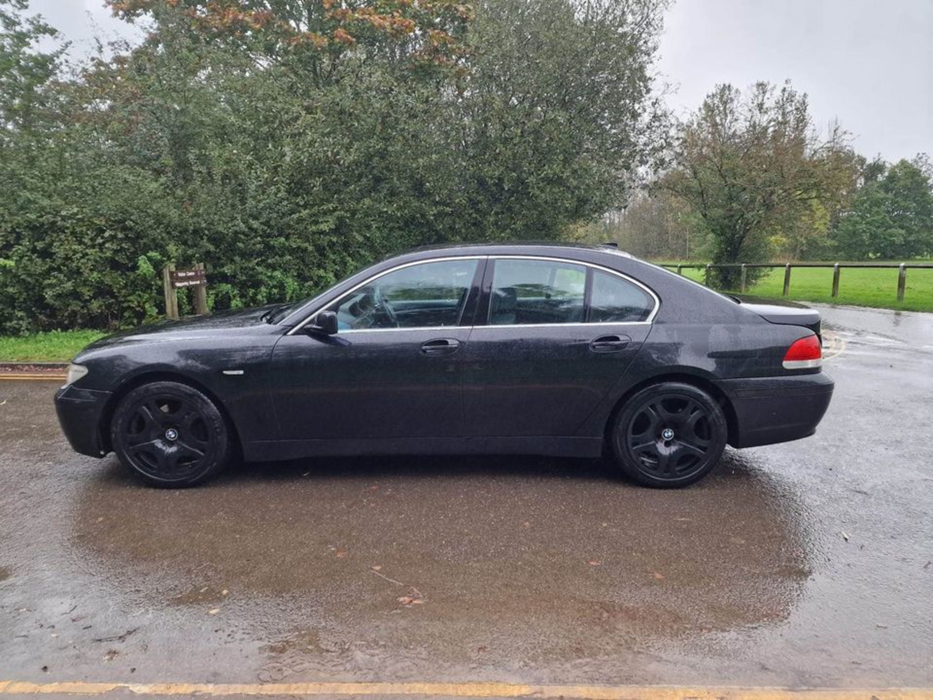 2003 BMW 745 I AUTO BLACK SALOON *NO VAT* - Image 4 of 11