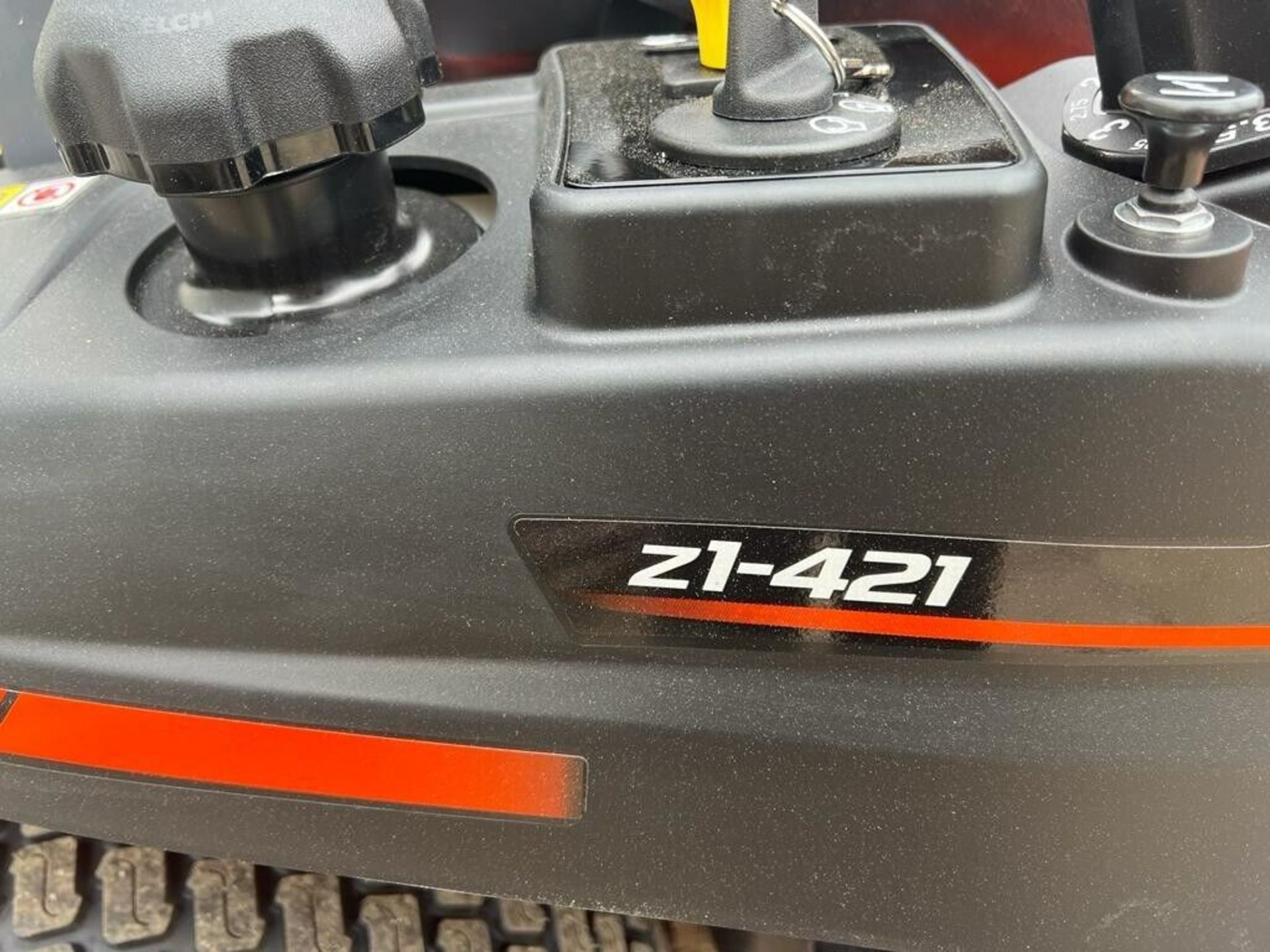 2023 Kubota Ride On Mower Z1-421 Zero Turn, Brand New Latest Model *PLUS VAT* - Image 6 of 9