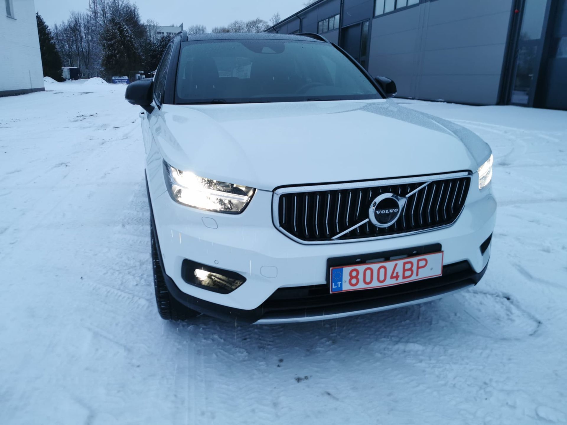 2021 VOLVO XC40 WHITE SUV ESTATE *NO VAT* - Image 14 of 17