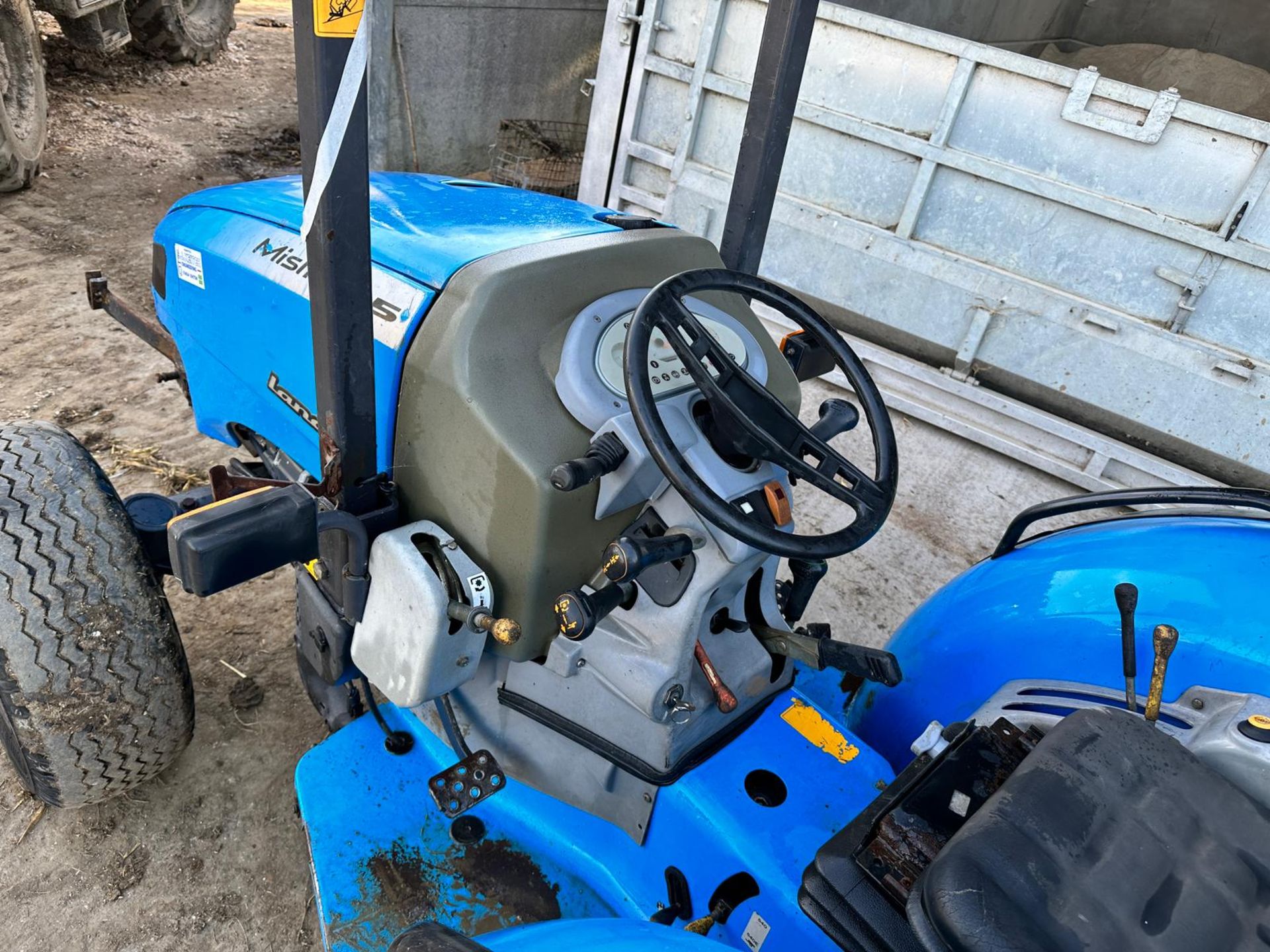 LANDINI MISTRAL 45 43HP 4WD COMPACT TRACTOR *PLUS VAT* - Image 11 of 15