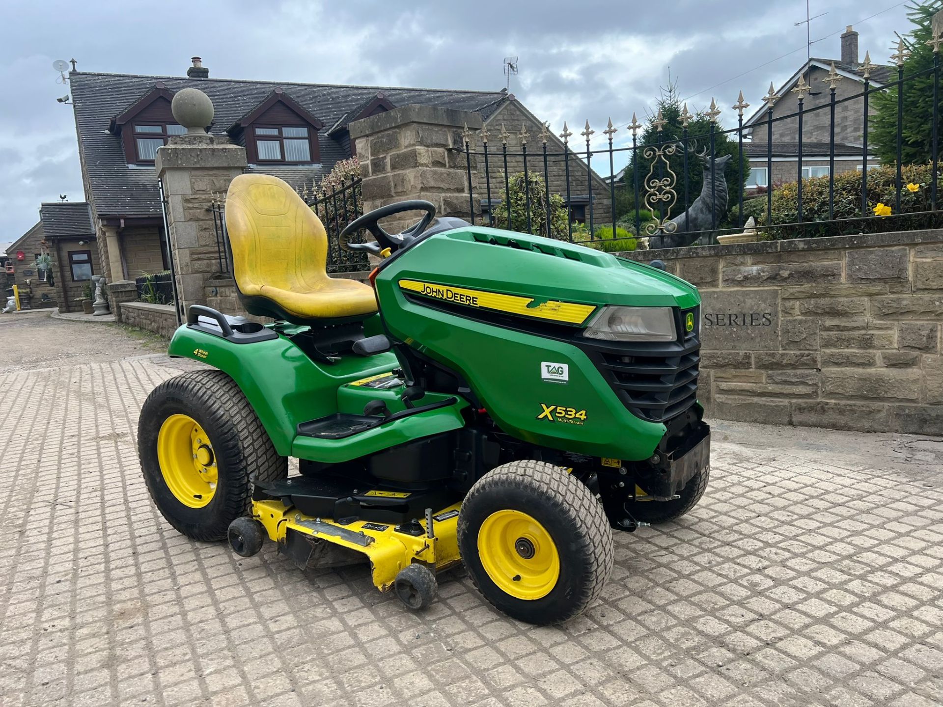 2018 JOHN DEERE X534 4WS RIDE ON MOWER *PLUS VAT* - Image 5 of 12