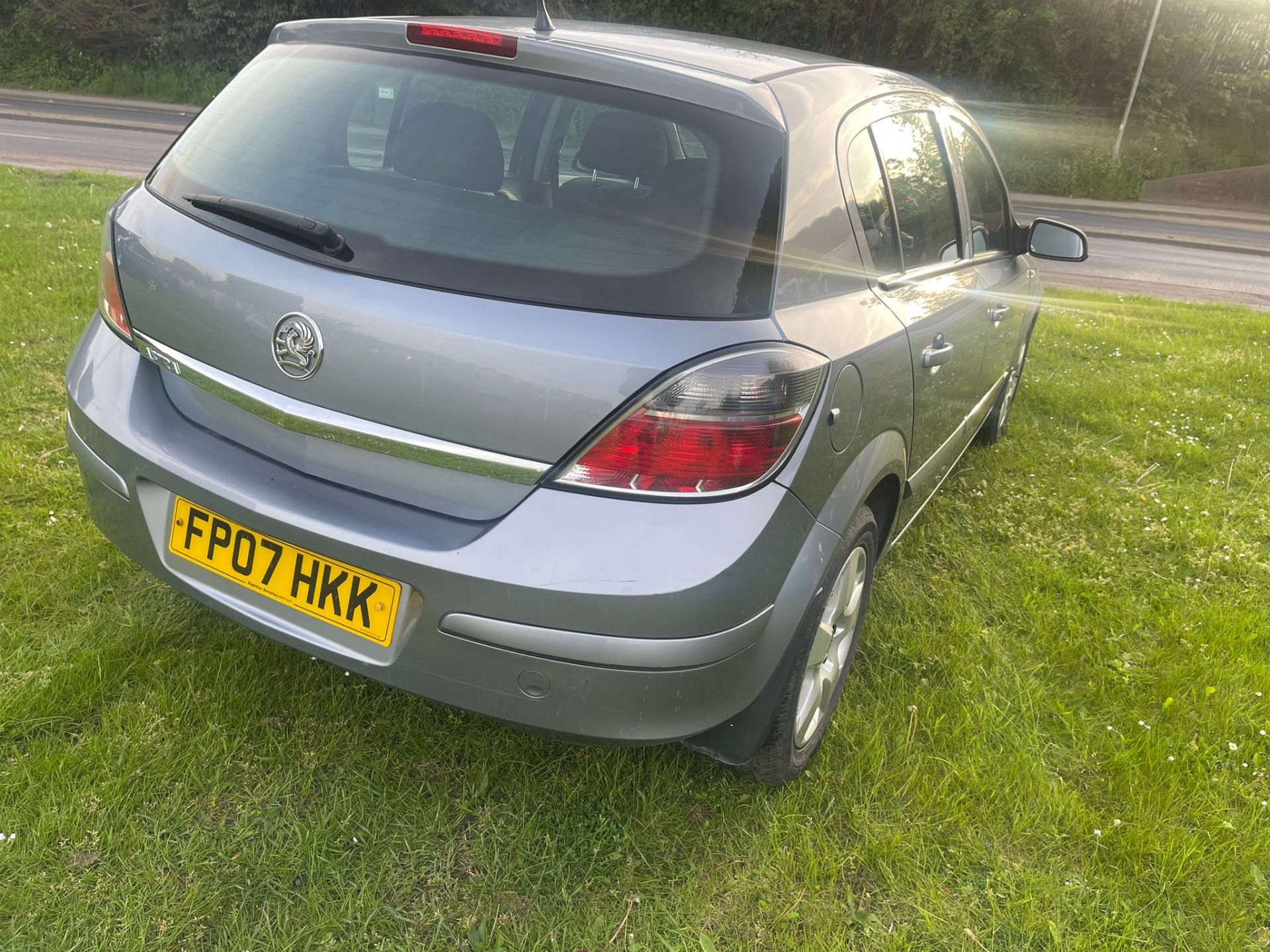 2007/07 REG VAUXHALL ASTRA CLUB TWINPORT 1.4 PETROL MANUAL HATCHBACK, SHOWING 2 FORMER KEEPERS - Image 3 of 7