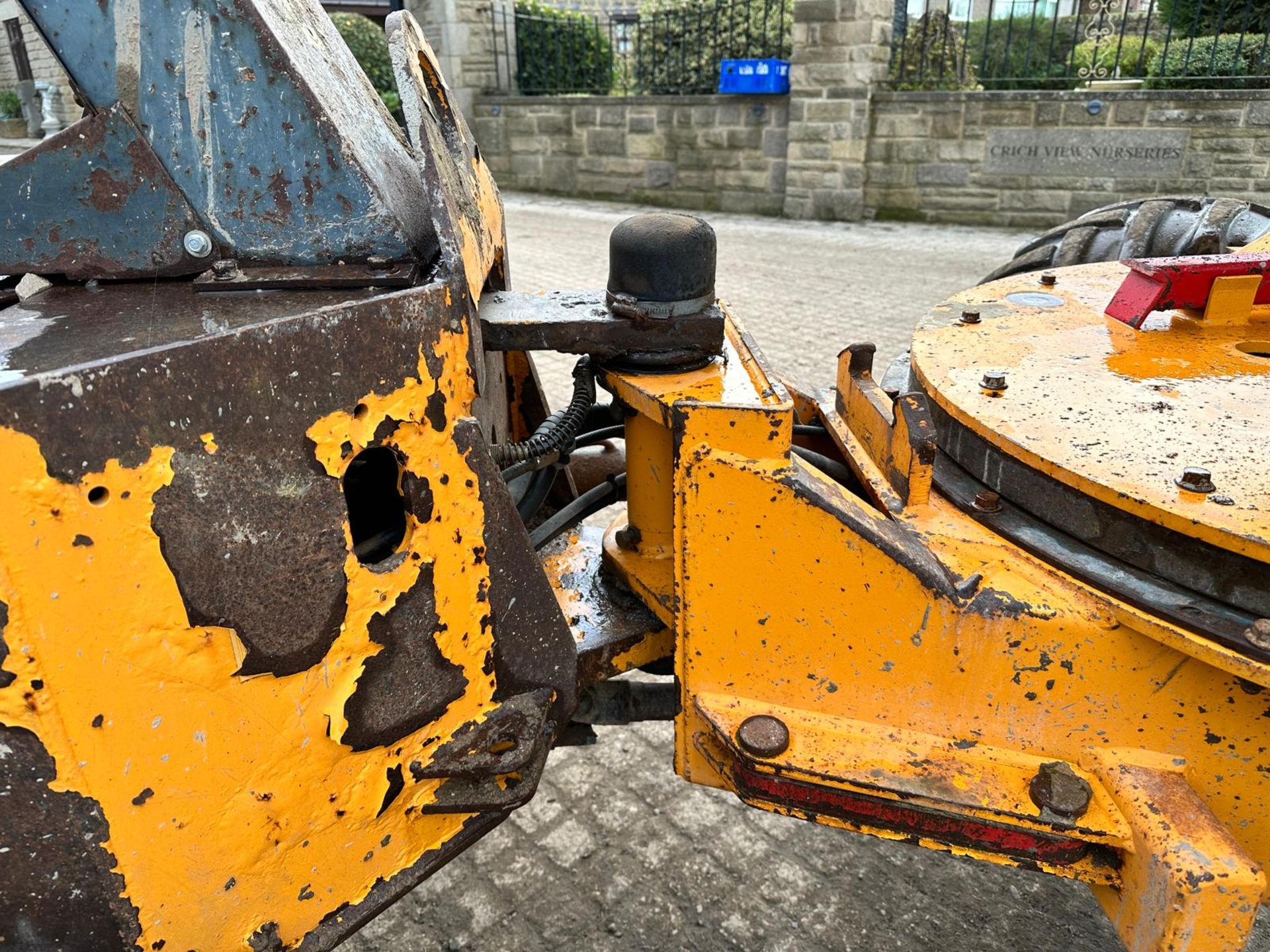 TEREX/BENFORD PS3000 3 TON SWIVEL SKIP DUMPER *PLUS VAT* - Image 13 of 16