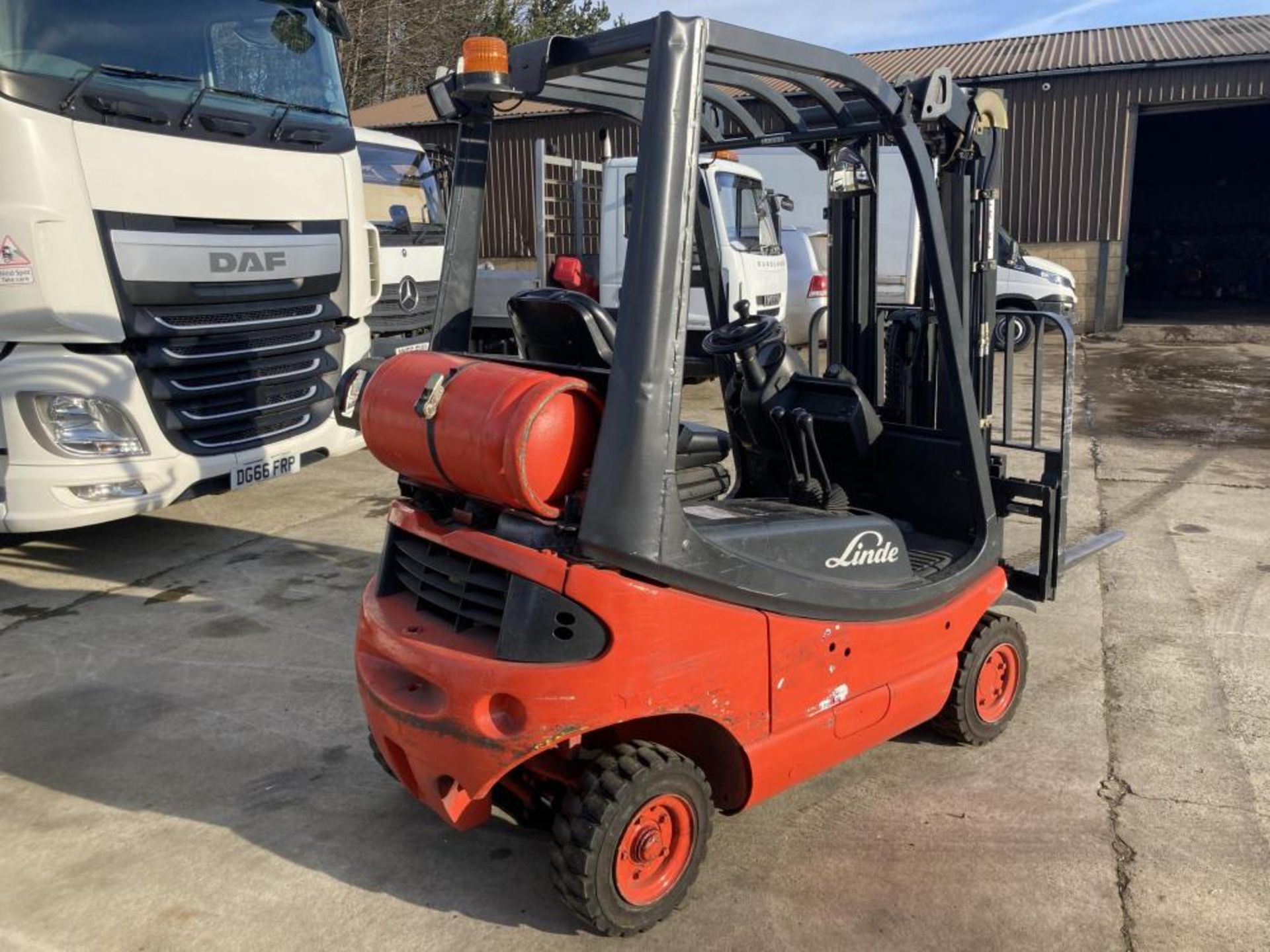 2006 LINDE H16 GAS FORKLIFT *PLUS VAT* - Image 4 of 13