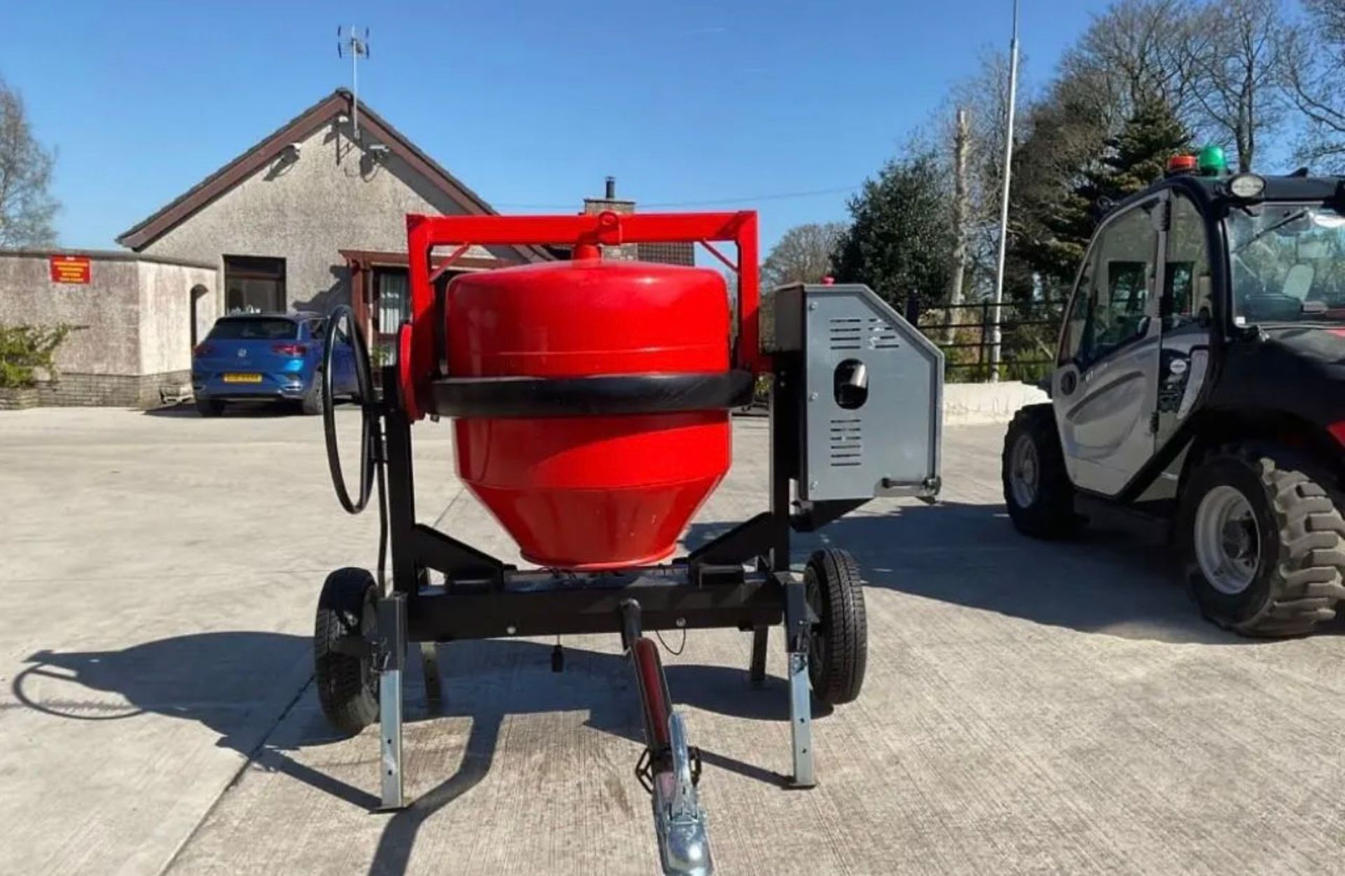NEW/UNUSED MANITOU CMT400 TOWBEHIND CEMENT MIXER *PLUS VAT* - Image 3 of 10