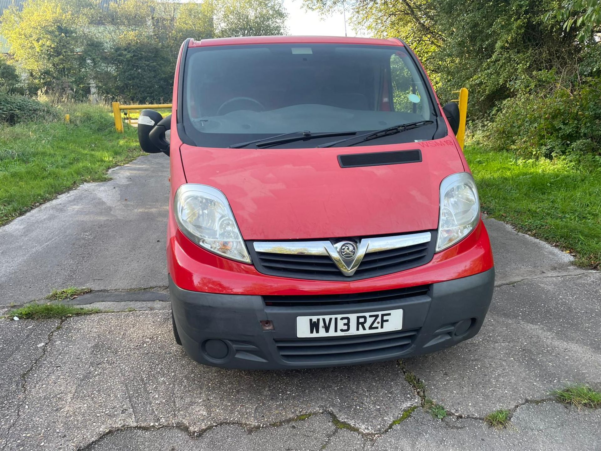 2013 VAUXHALL VIVARO 2900 ECOFLEX CDTI LWB RED PANEL VAN *NO VAT* - Bild 2 aus 17