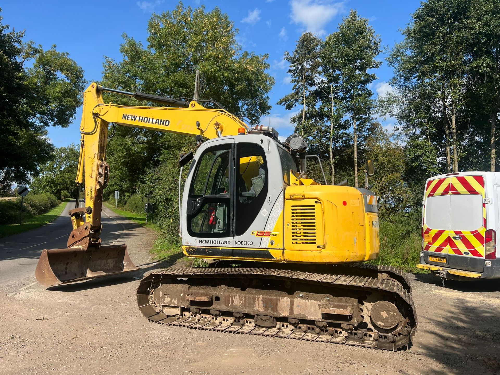 New Holland E135SR 13 Ton Excavator Digger Hydraulic Quick Hitch *PLUS VAT* - Image 3 of 12