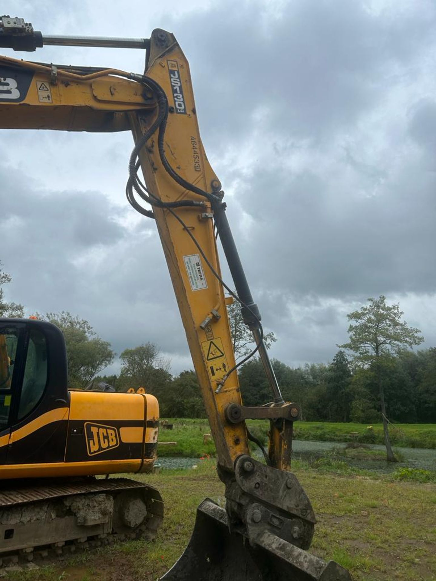 2014 JCB JS130LC EXCAVATOR 3383 HOURS! *PLUS VAT* - Image 3 of 6