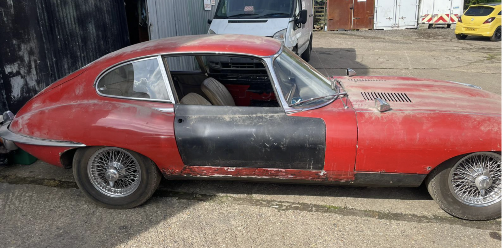 Jaguar E-Type barn find - starts runs and drives - Image 2 of 17