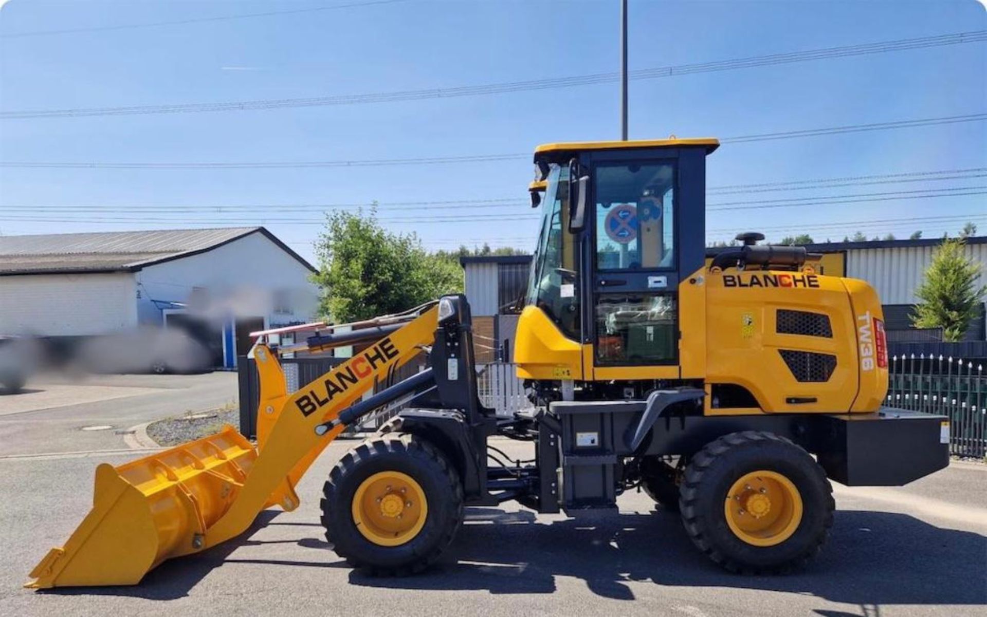 NEW/UNUSED BLANCHE TW36 LOADING SHOVEL *PLUS VAT* - Image 2 of 9