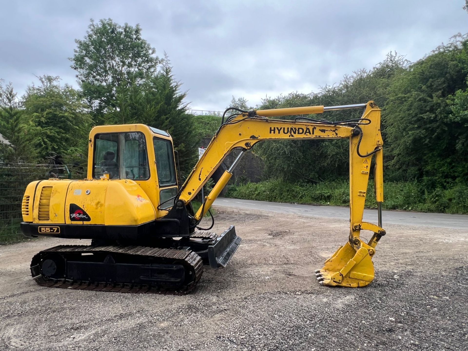 HYUNDAI ROBEX R55-7 MINI EXCAVATOR *PLUS VAT* - Image 7 of 13