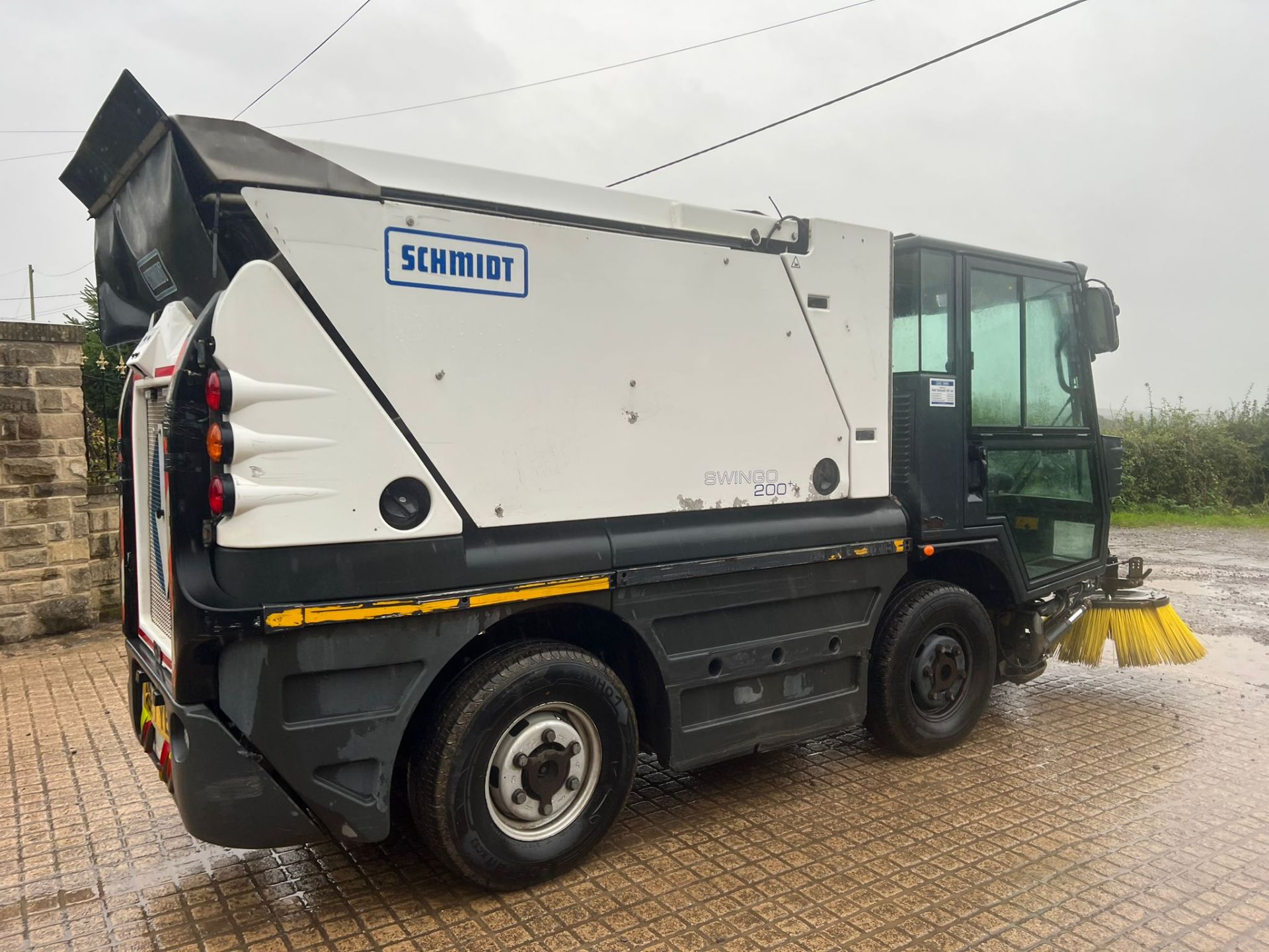 2017 Schmidt Swingo 200+ Road Sweeper *PLUS VAT* - Image 10 of 16