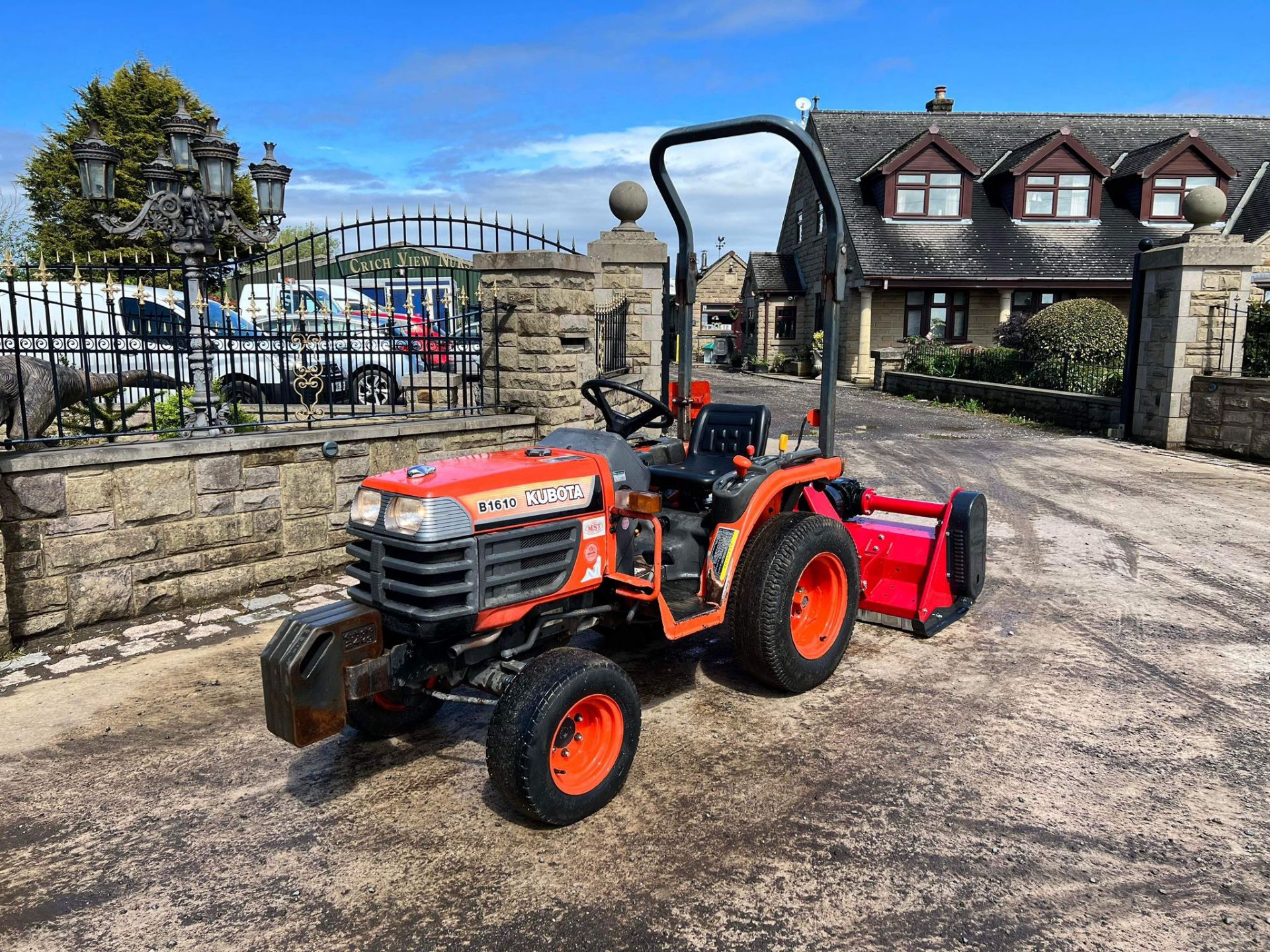 KUBOTA B1610 4WD COMPACT TRACTOR WITH NEW/UNUSED WINTON 1.25 METRE FLAIL MOWER *PLUS VAT* - Image 2 of 16