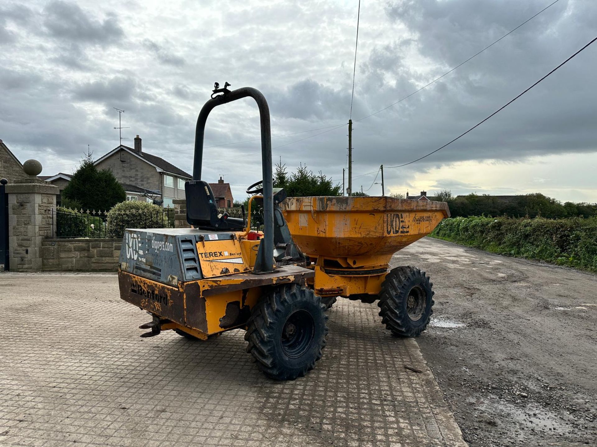 TEREX/BENFORD PS3000 3 TON SWIVEL SKIP DUMPER *PLUS VAT* - Image 4 of 16