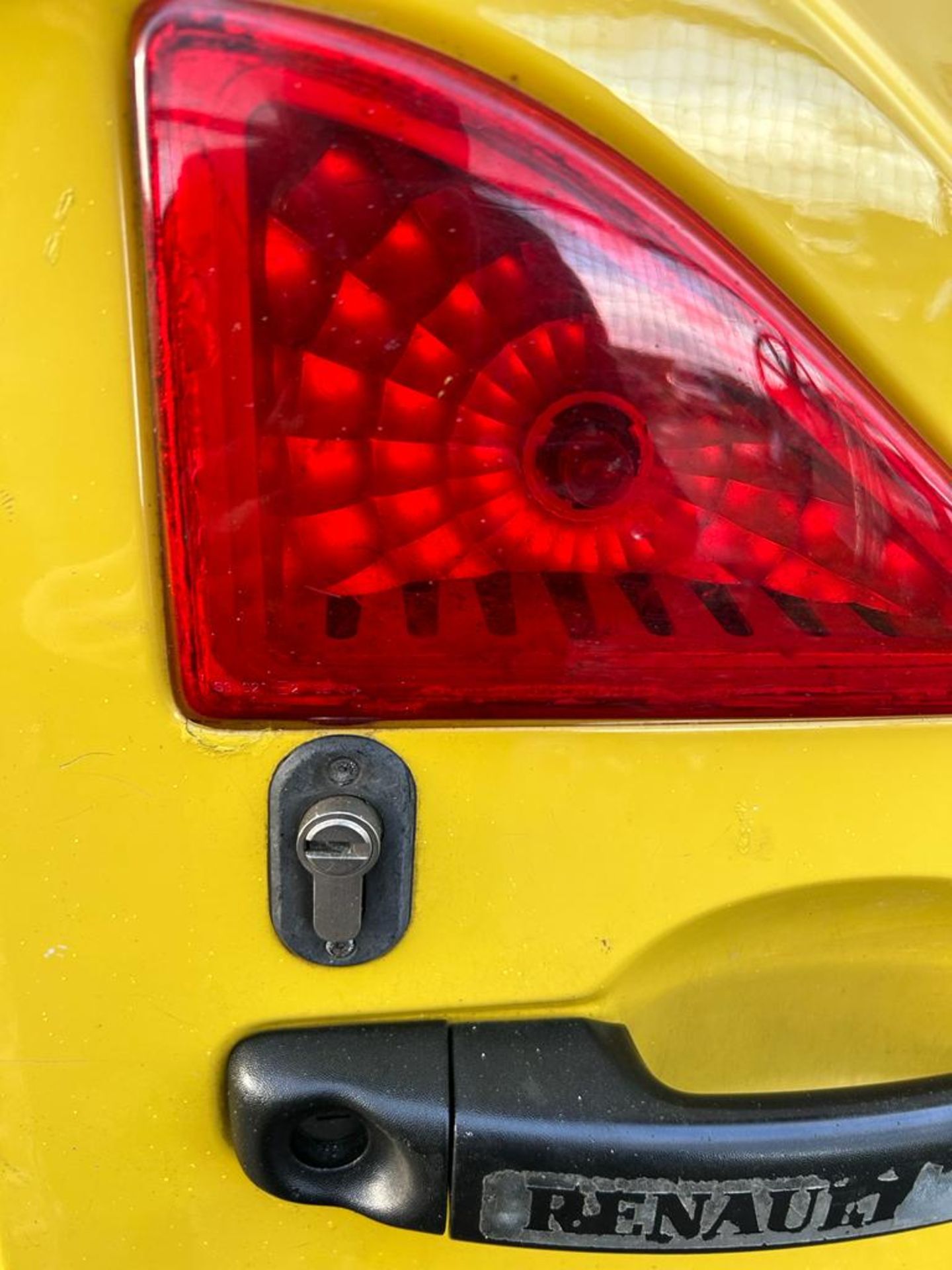 2010 RENAULT MASTER MM35 DCI 125 YELLOW PANEL VAN *NO VAT* - Image 9 of 14