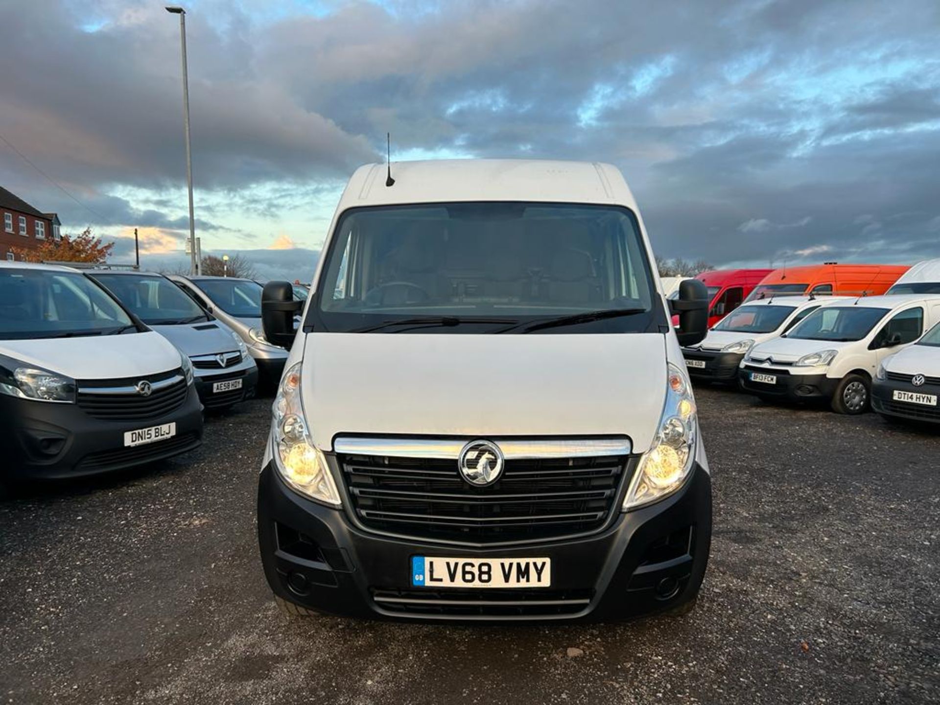 2018 VAUXHALL MOVANO L2H2 F3500 CDTI WHITE PANEL VAN *NO VAT* - Image 2 of 17