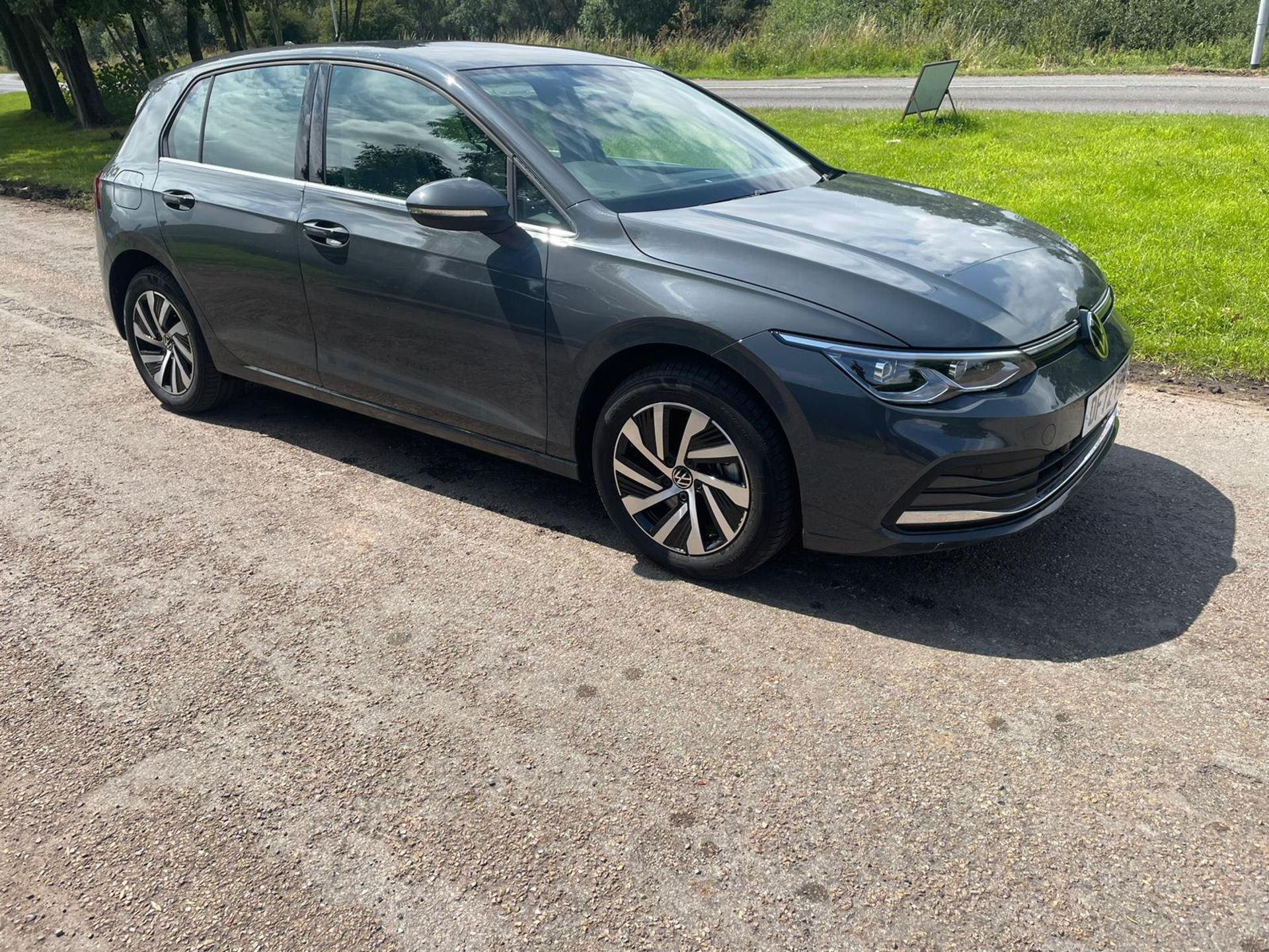 2023 VOLKSWAGEN GOLF STYLE TSI E-HYBRID S-A GREY HATCHBACK *NO VAT*