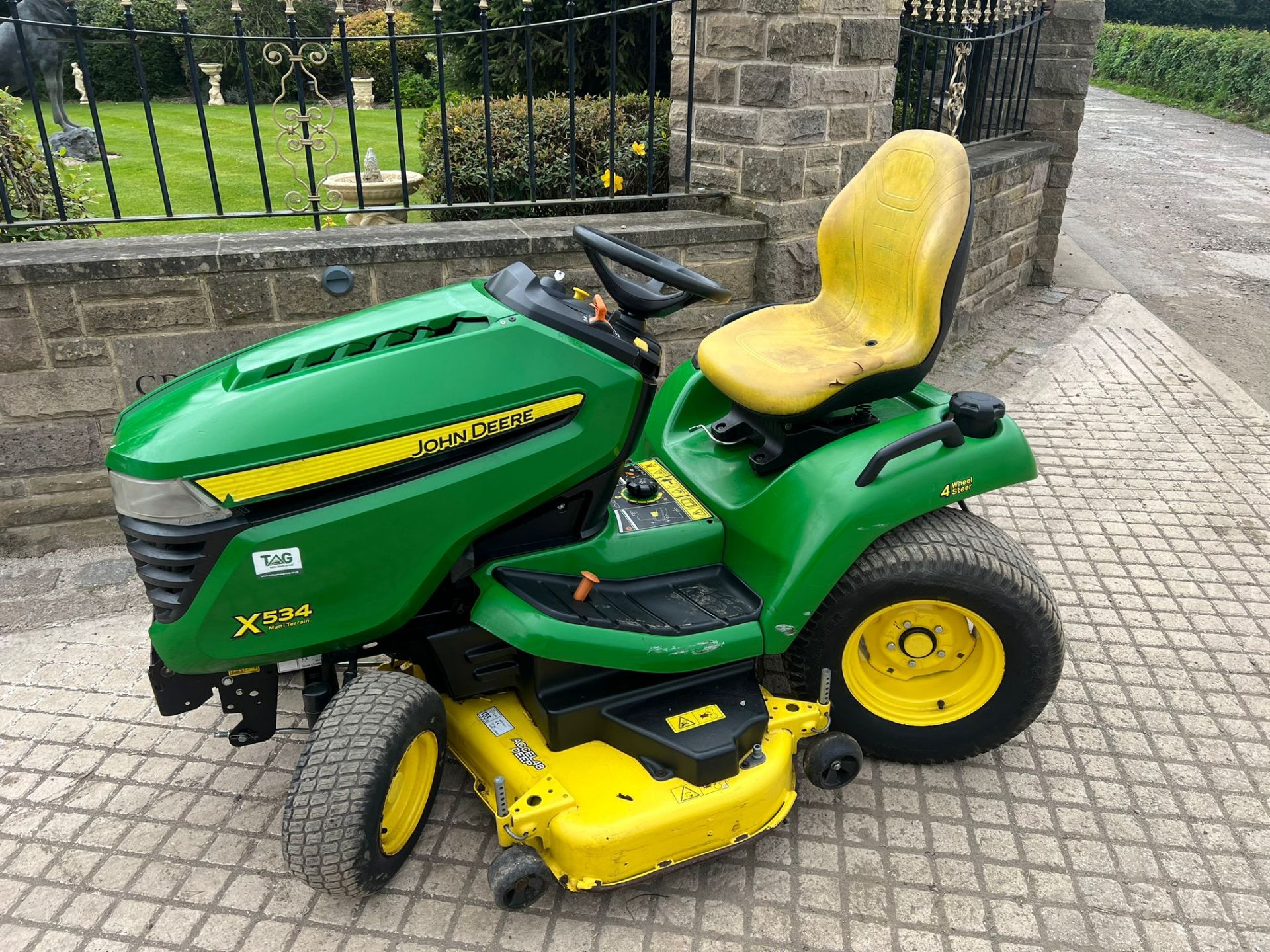 2018 JOHN DEERE X534 4WS RIDE ON MOWER *PLUS VAT* - Image 4 of 12