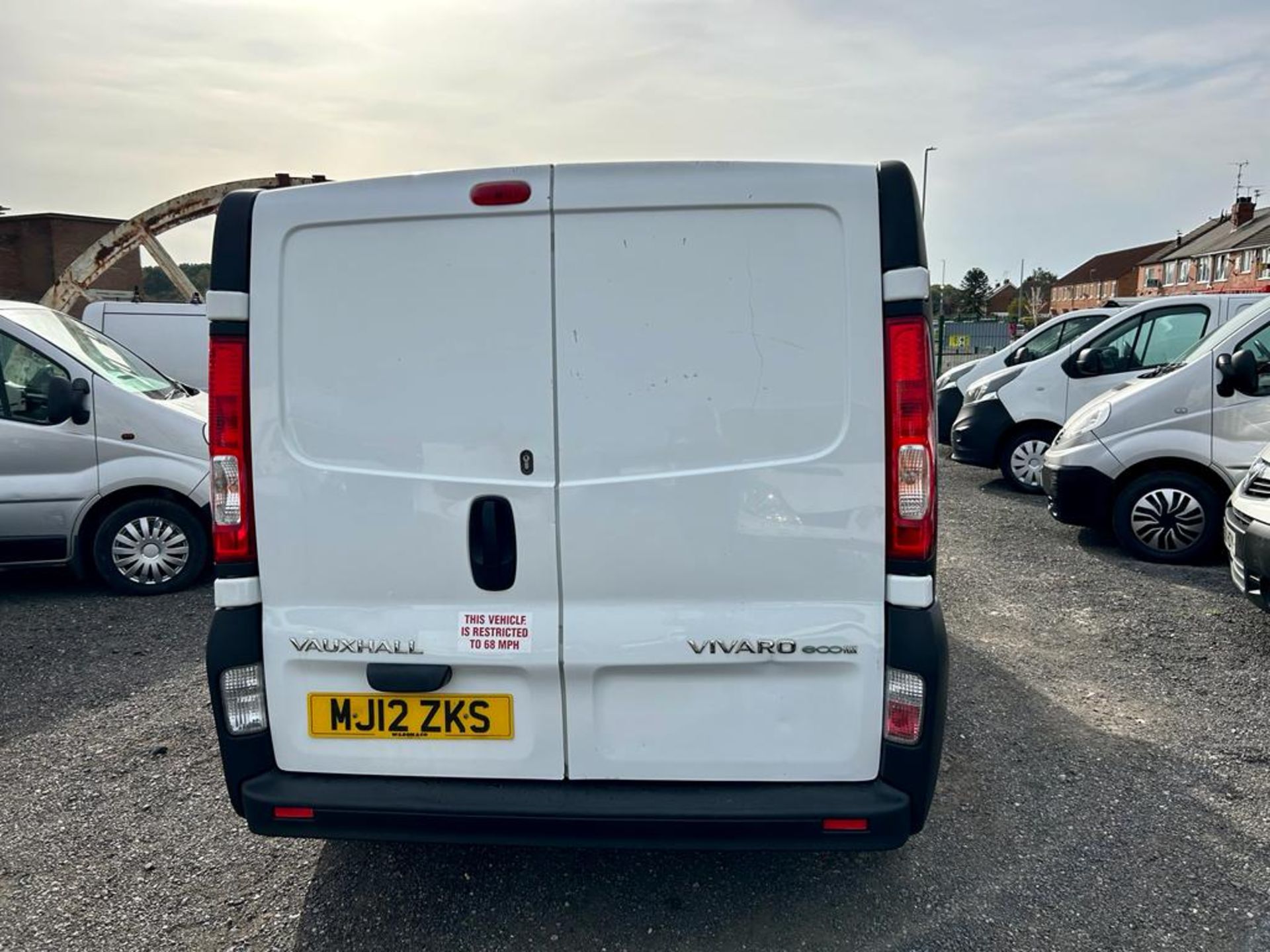 2012 VAUXHALL VIVARO 2700 CDTI E-FLEX 89 SWB WHITE PANEL VAN *NO VAT* - Image 5 of 12