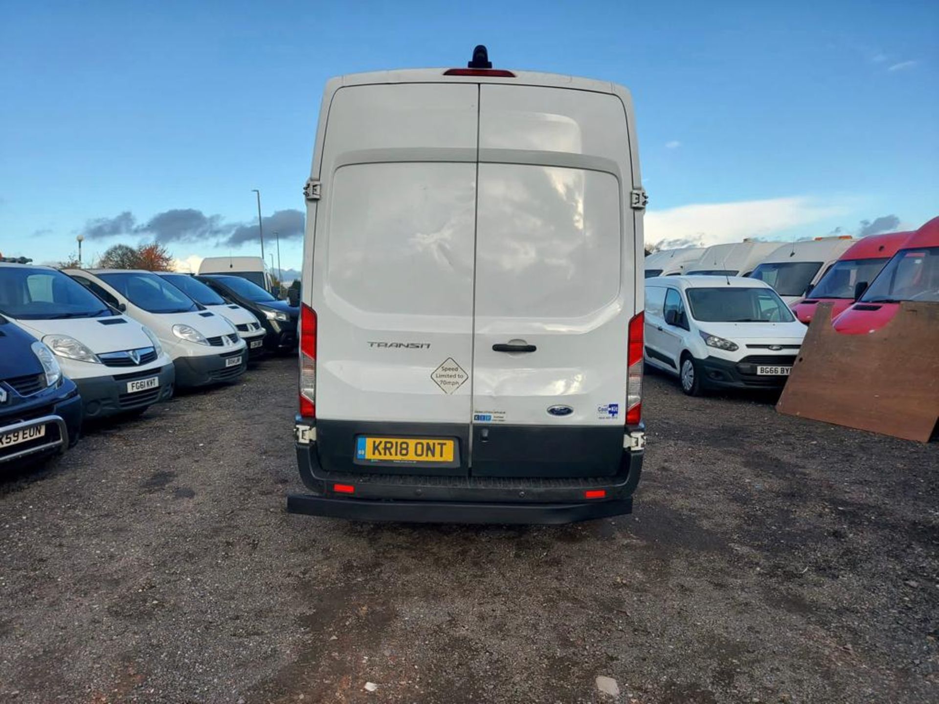 2018 FORD TRANSIT 350 WHITE PANEL VAN *NO VAT* - Image 6 of 15