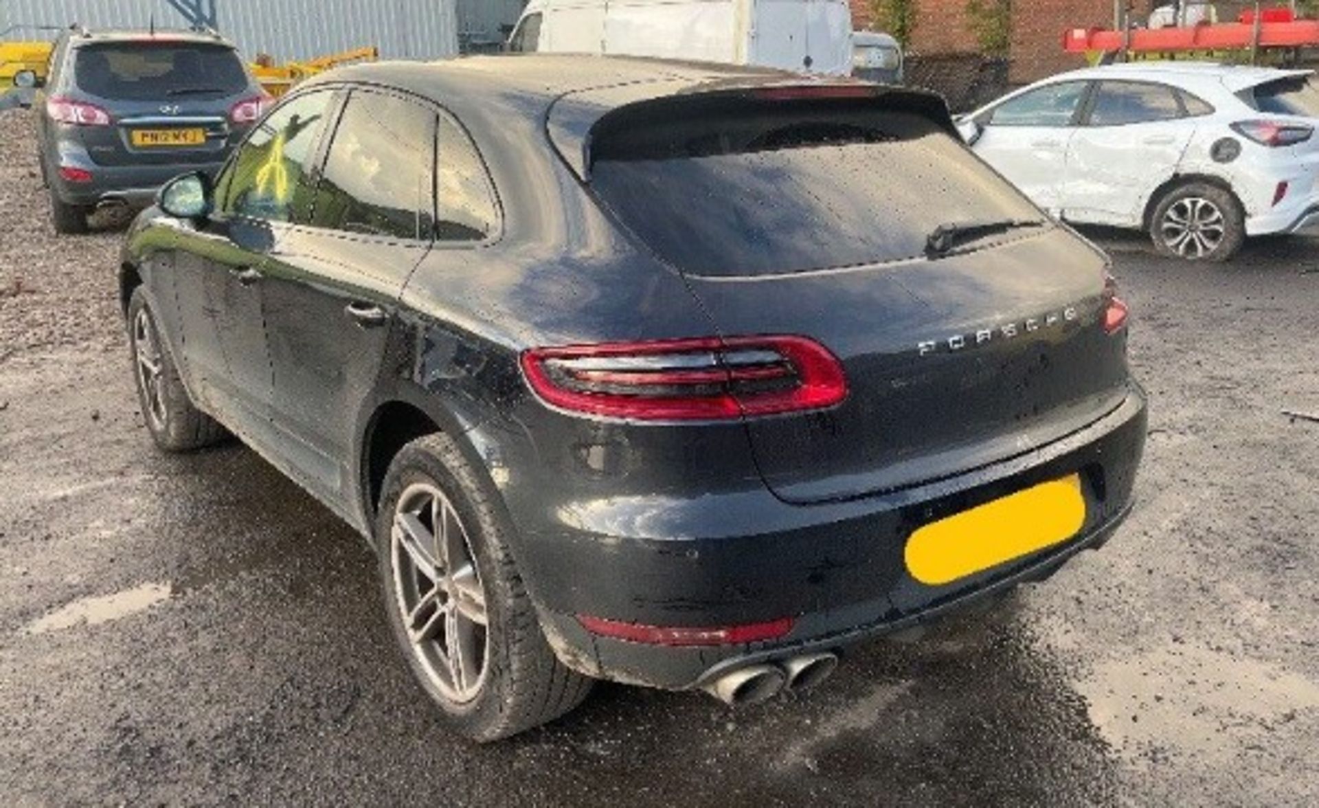 REPOSSESSION WITH KEYS 2014 PORSCHE MACAN S D S-A BLACK SUV ESTATE *NO VAT* - Image 4 of 7