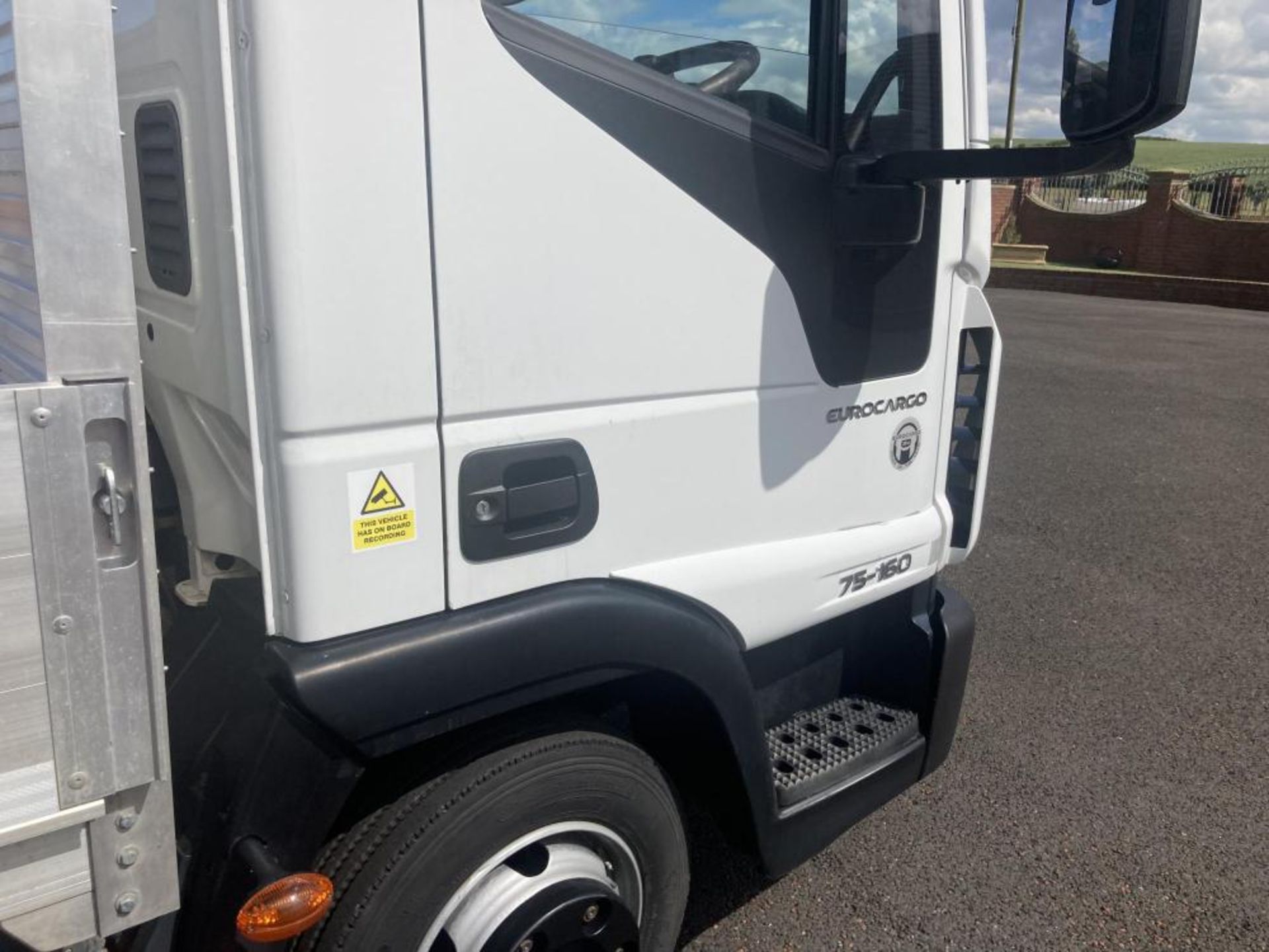 2017 IVECO EUROCARGO 75-160 7.5 Ton 21ft Alloy Drop Side Truck Euro 6 *PLUS VAT* - Image 2 of 16