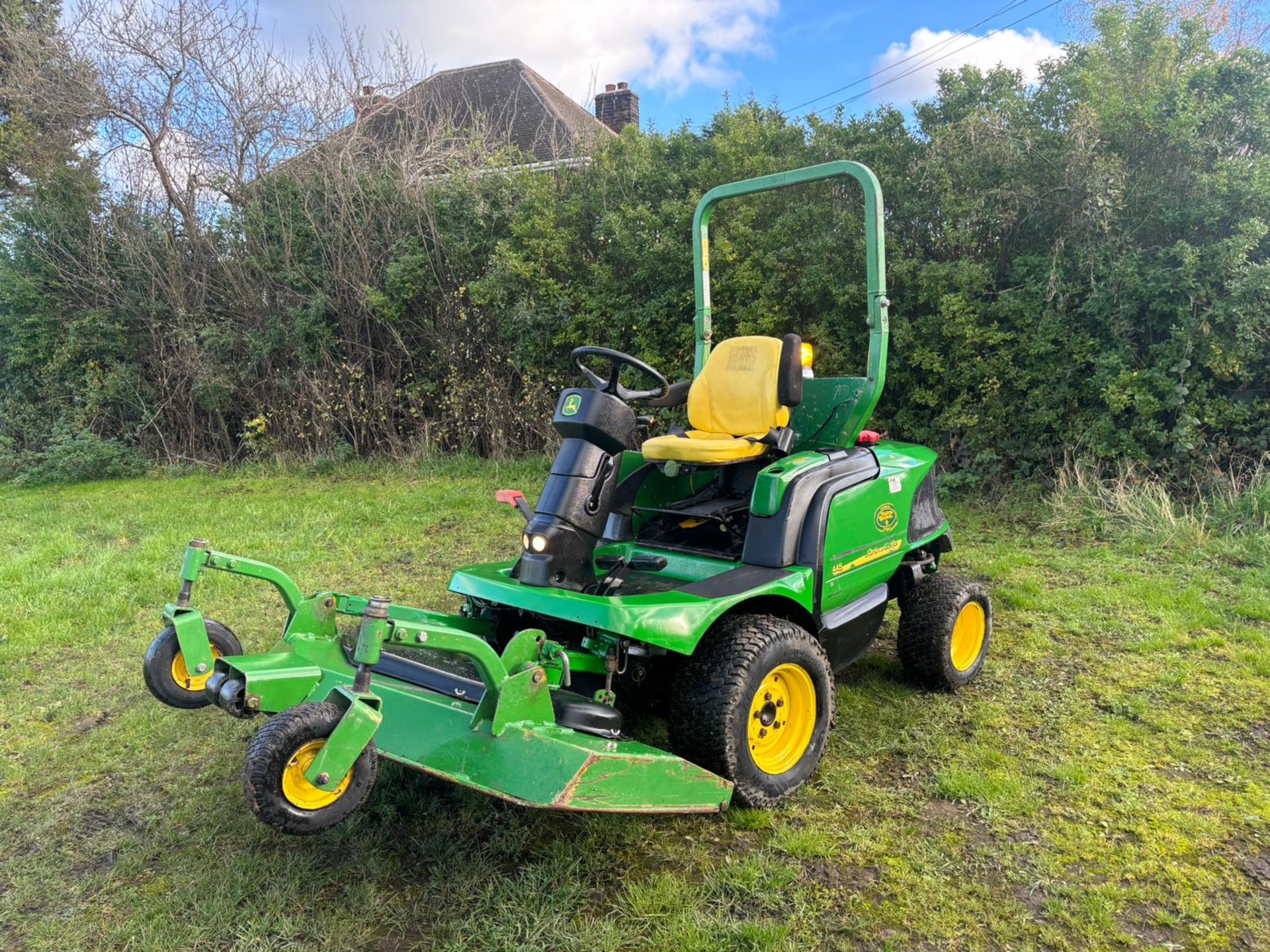 John Deere 1445 Outfront Ride On Lawn Mower *PLUS VAT* - Image 6 of 14