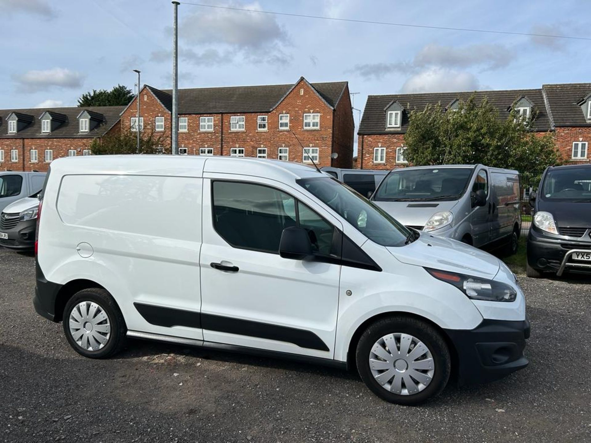 2016 FORD TRANSIT CONNECT 200 WHITE PANEL VAN *NO VAT* - Image 10 of 14