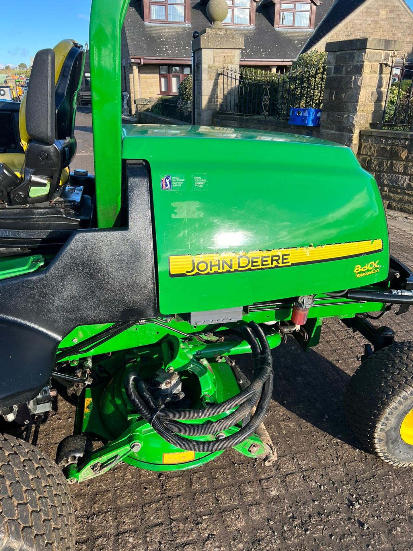 John Deere 8800 4WD Ride On Lawn Mower *PLUS VAT* - Bild 15 aus 18