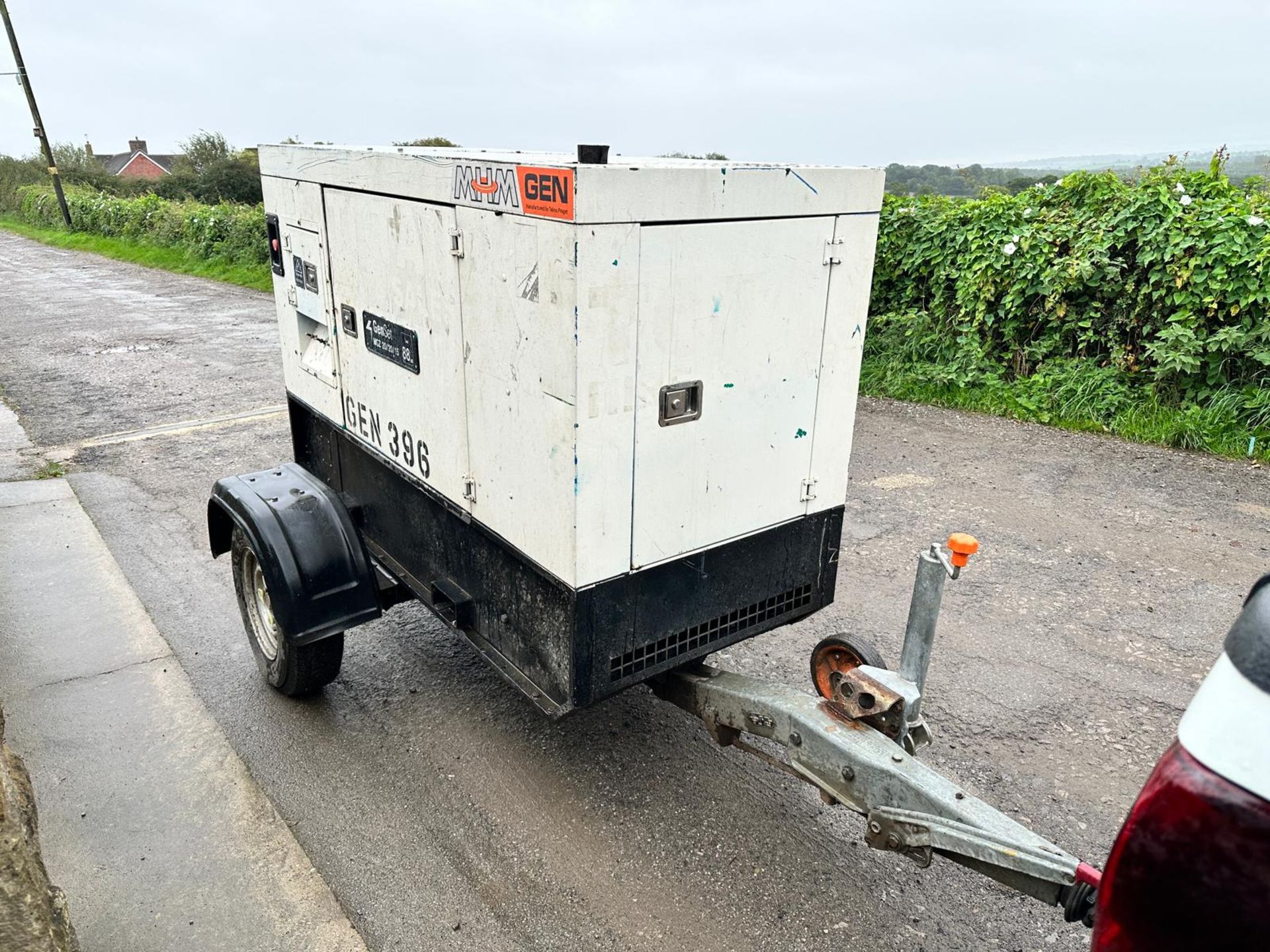 2008 GENSET MGZ 20/20/15 20KVA DIESEL SINGLE AXLE TOWBEHIND GENERATOR *PLUS VAT* - Image 3 of 15