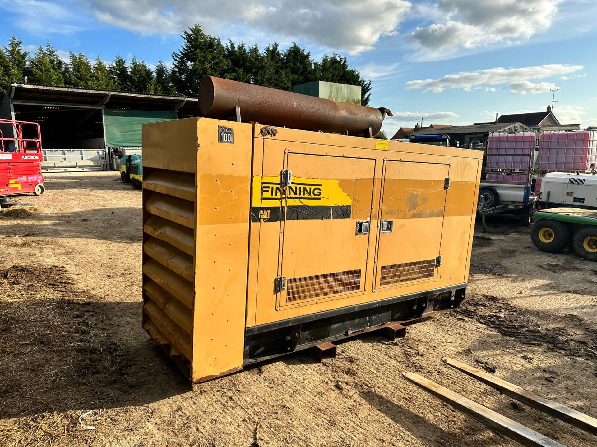 CAT FINNING 80KVA DIESEL GENERATOR *PLUS VAT*