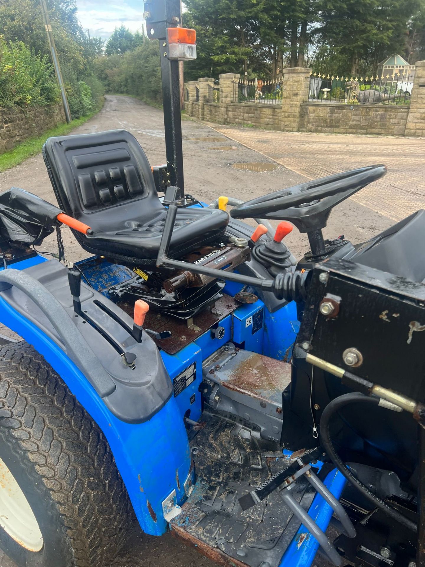 NEW HOLLAND TC21D LOADER TRACTOR *PLUS VAT* - Image 14 of 16