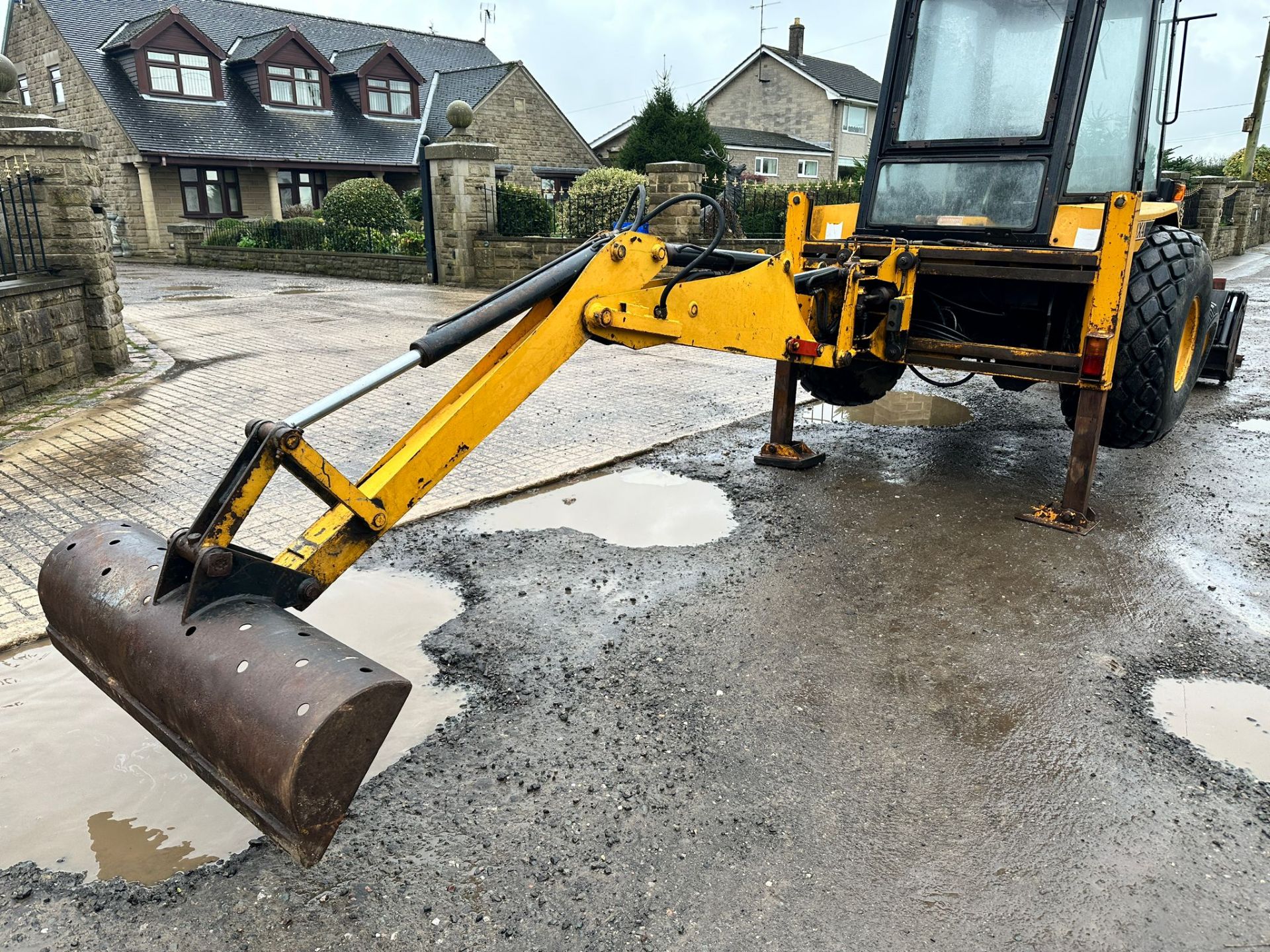 LEWIS BAGDER 4X4 FRONT LOADER BACKHOE *PLUS VAT* - Image 15 of 26