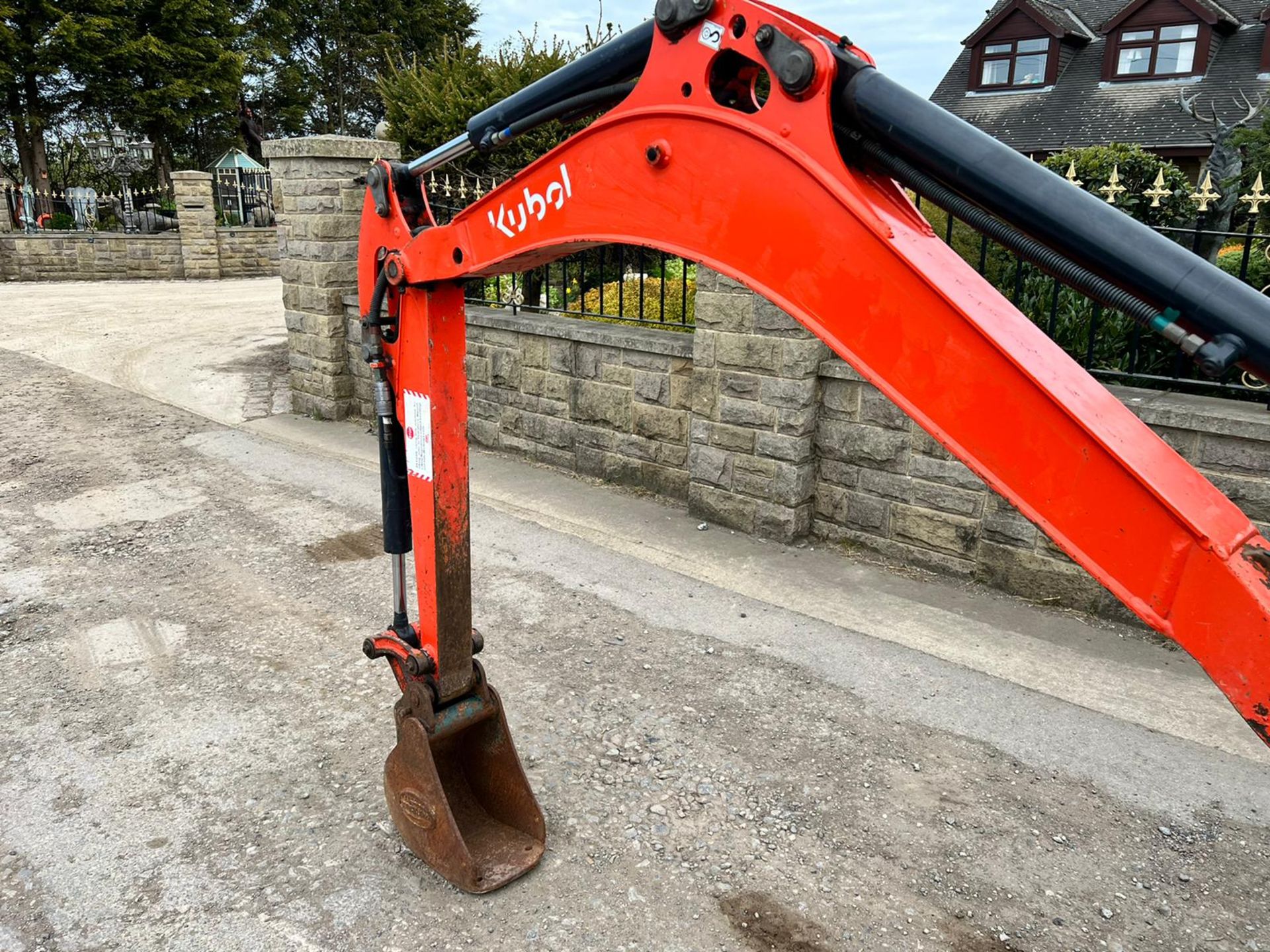 2015 Kubota KX016-4 1.6 Ton Mini Digger, Runs Drives And Digs, Cabbed *PLUS VAT* - Image 10 of 23