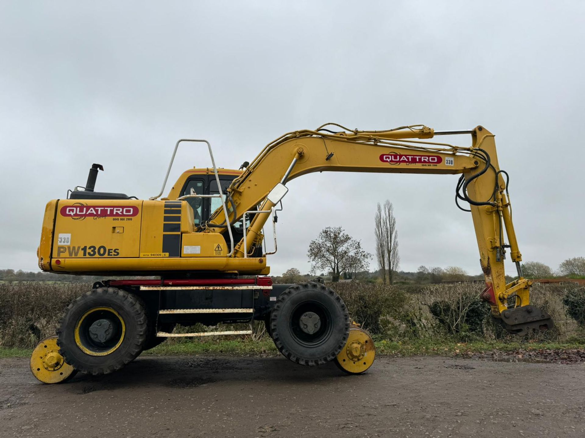 KOMATSU PW130ES-6K 4WD WHEELED EXCAVATOR C/W QUICK HITCH & RAILWAY GEAR *PLUS VAT* - Image 10 of 16