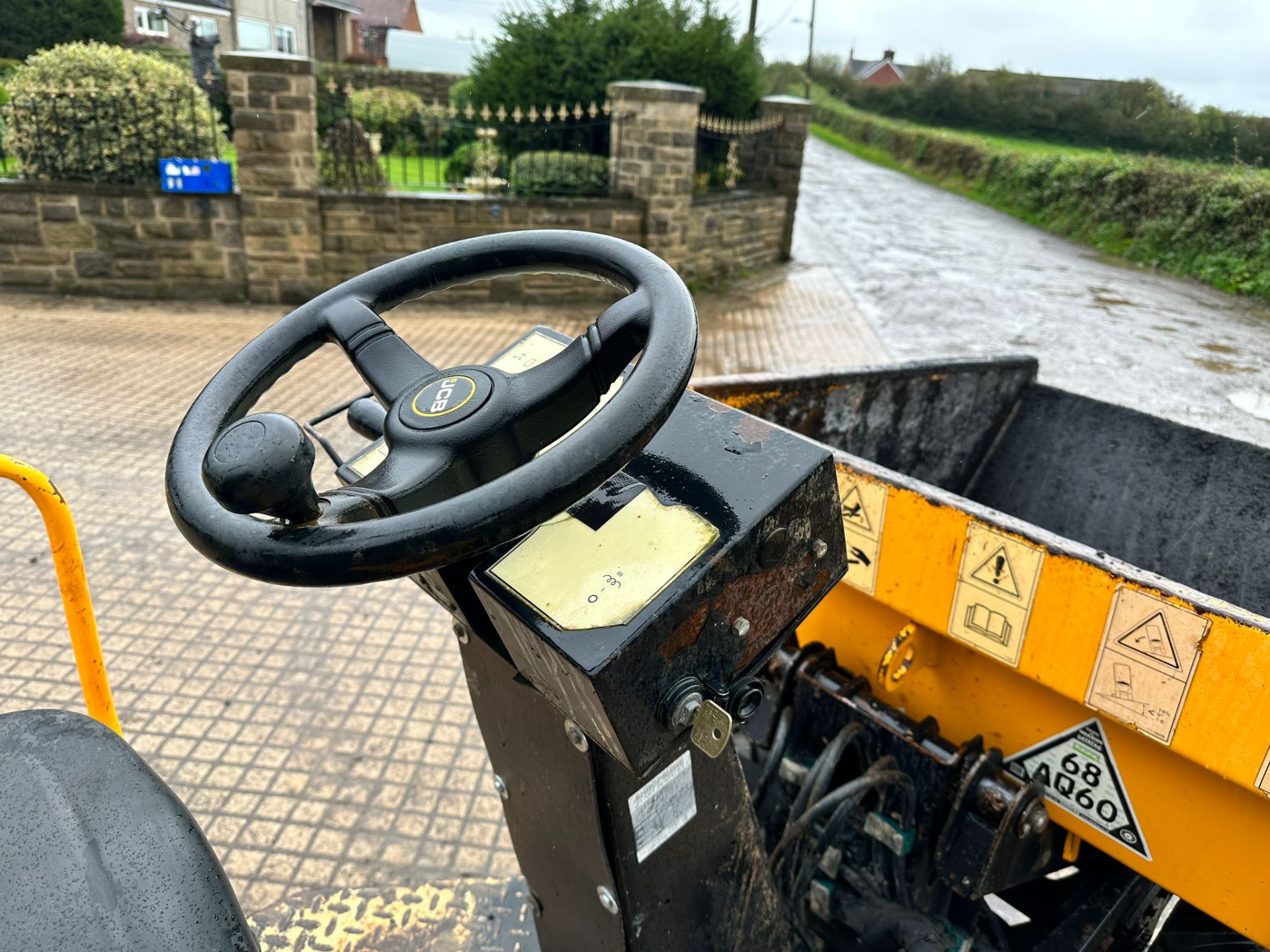 2017 JCB 1THT 1 TON HIGH TIP DUMPER *PLUS VAT* - Image 16 of 18