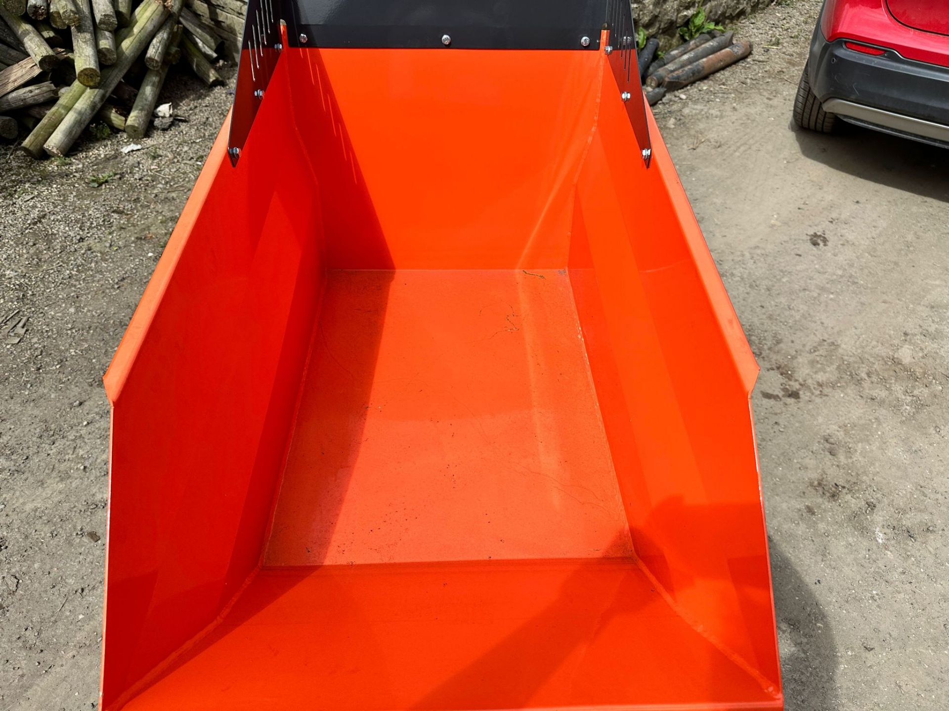 NEW/UNUSED KONSTANT PROTIP HI-500MD 500KG HIGH TIP TRACKED DUMPER *PLUS VAT* - Image 7 of 18