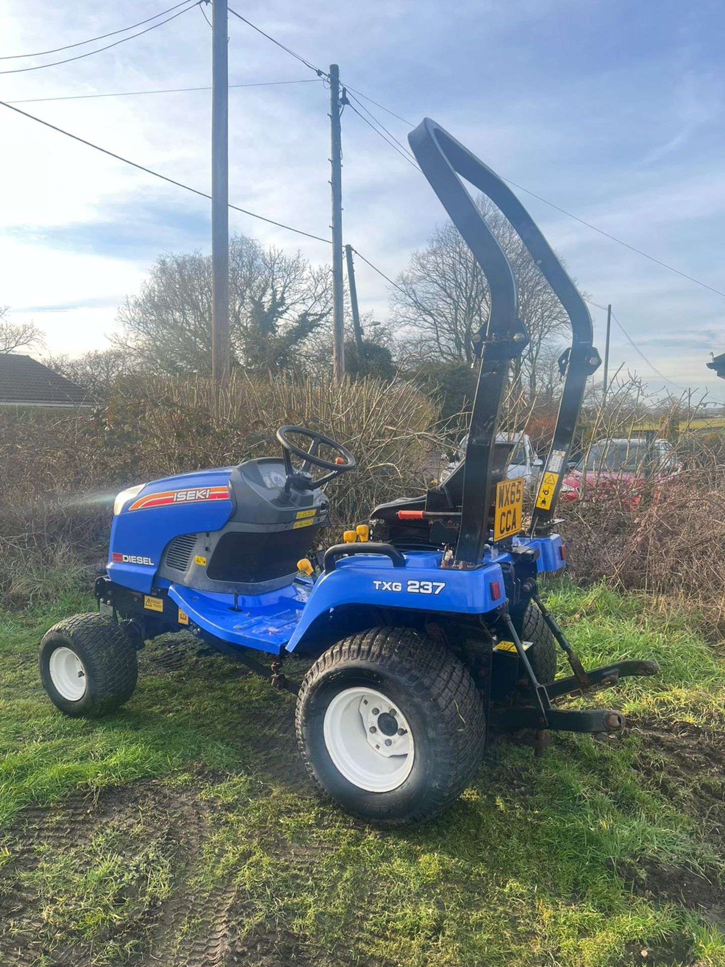 2015/65 PLATE ISEKI TXG 237 COMPACT TRACTOR 4x4 *PLUS VAT*