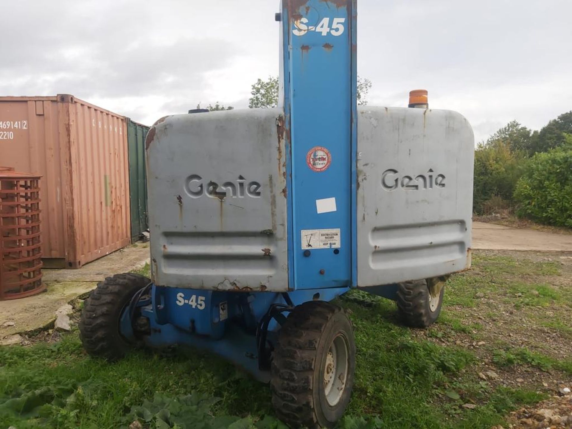 Genie S-45 Lift *PLUS VAT* - Image 2 of 8