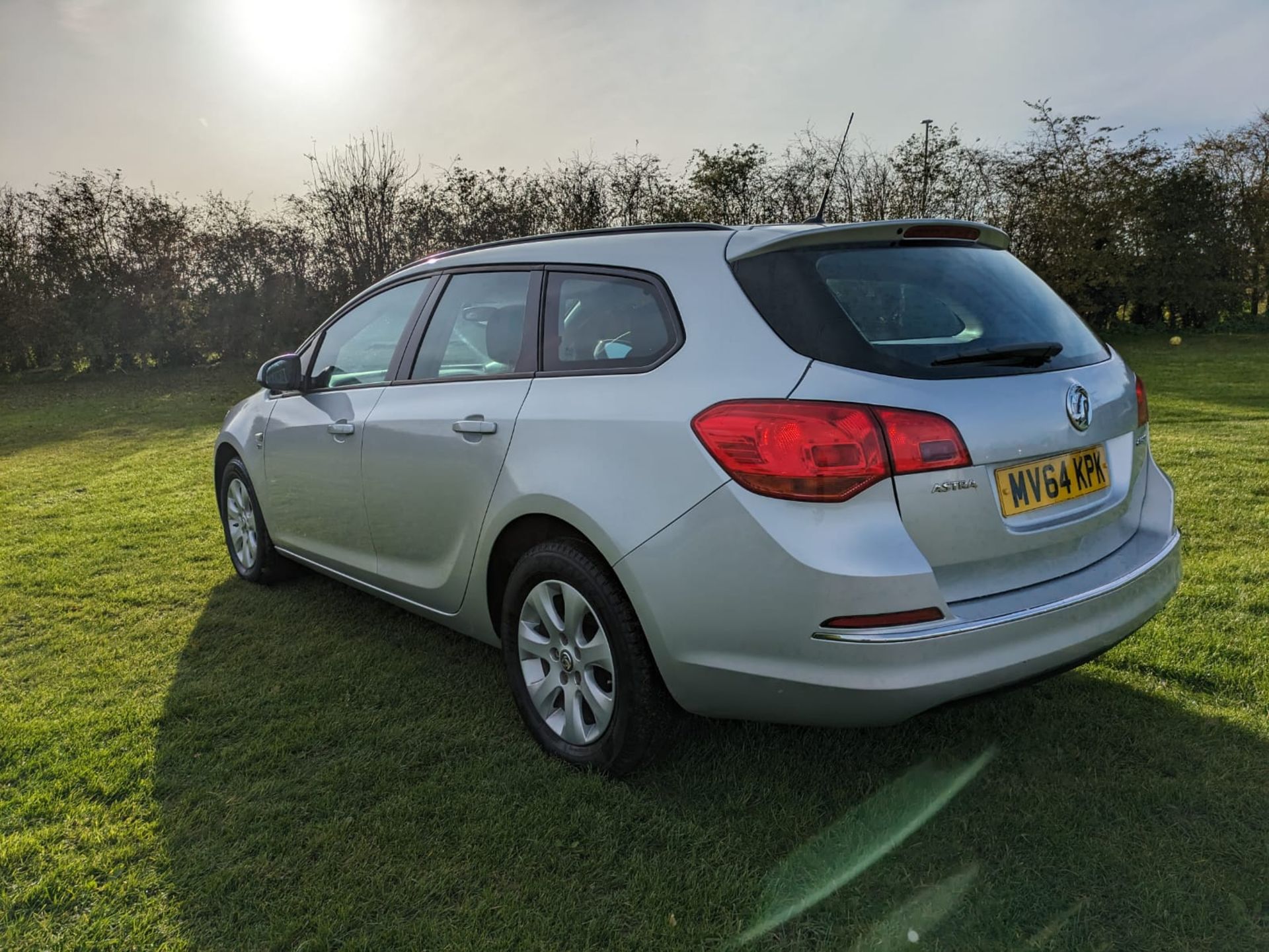 2014 VAUXHALL ASTRA DESIGN CDTI ECOFLEX S/S SILVER ESTATE *NO VAT* - Image 7 of 30