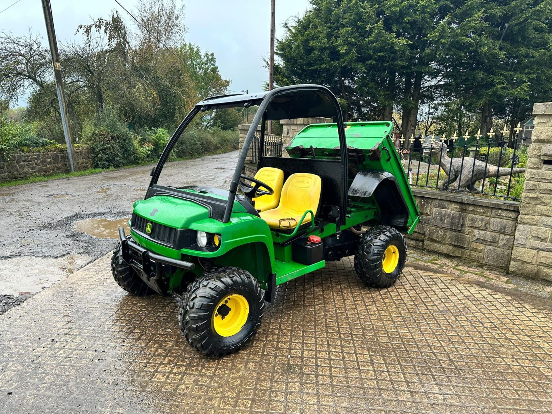 JOHN DEERE HPX 4WD DIESEL GATOR *PLUS VAT* - Image 2 of 14