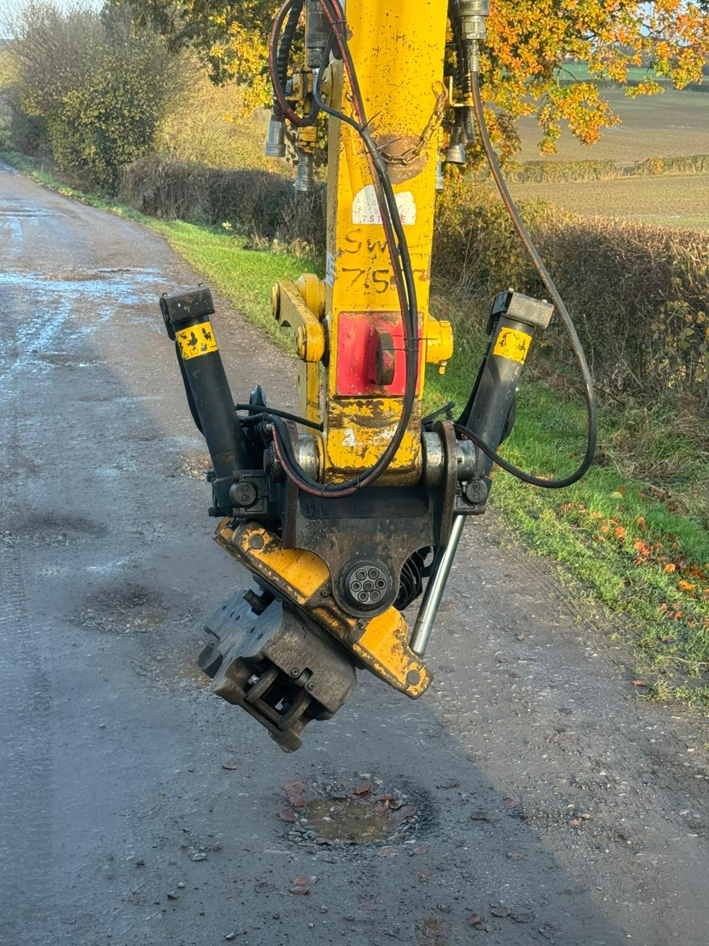 2003 KOMATSU PW150ES-6K 4WD WHEELED EXCAVATOR C/W HITCH & RAILWAY GEAR *PLUS VAT* - Image 17 of 22