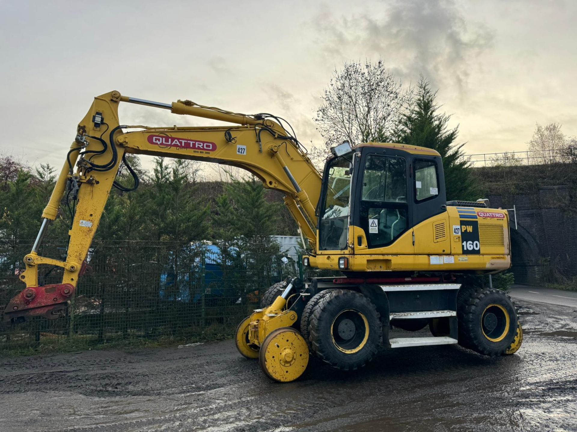 KOMATSU PW160ES-7K 4WD WHEELED EXCAVATOR C/W QUICK HITCH & RAILWAY GEAR *PLUS VAT* - Image 2 of 22