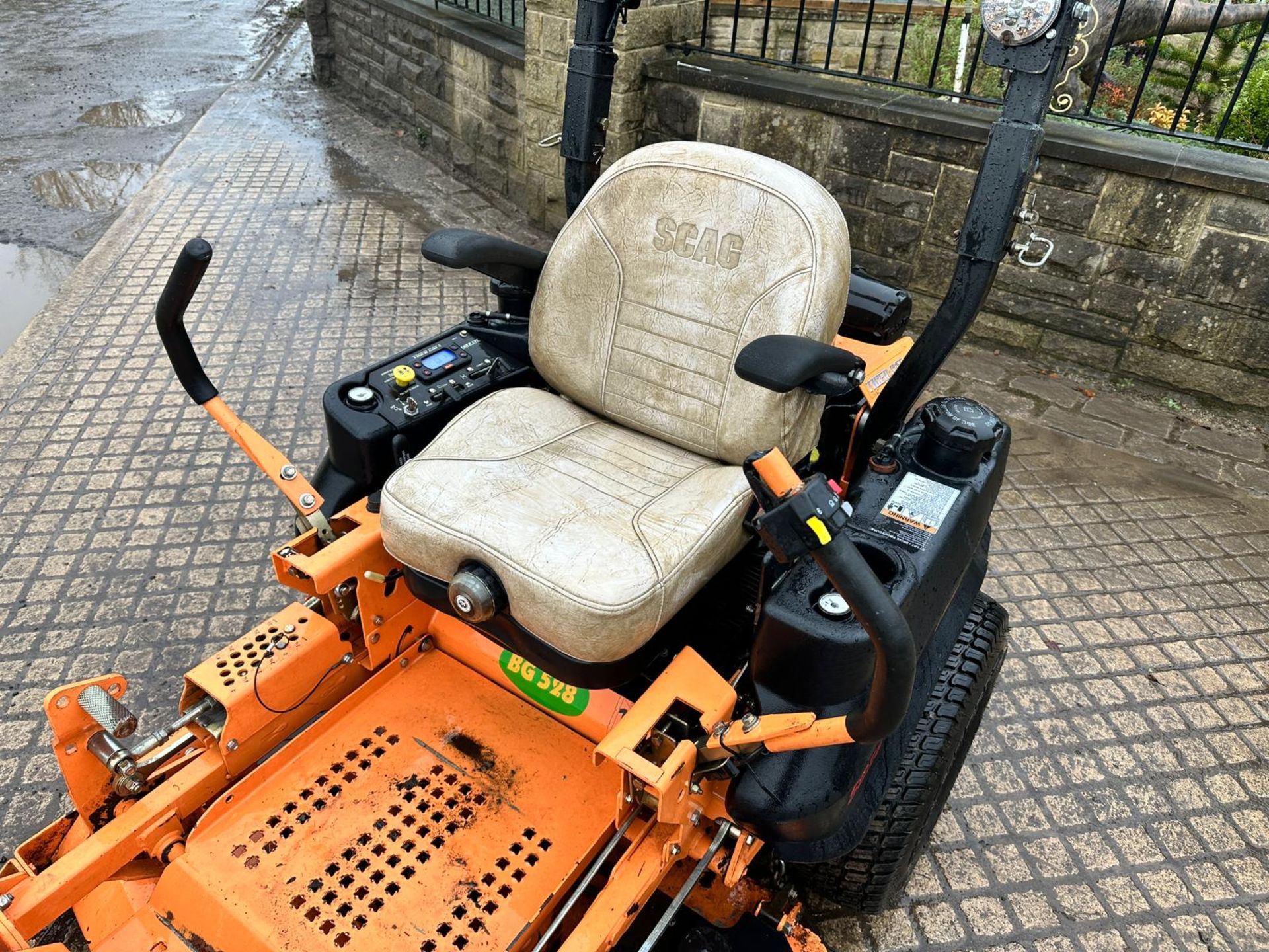 2018 SCAG TIGER CAT II ZERO TURN RIDE ON MOWER *PLUS VAT* - Image 12 of 14