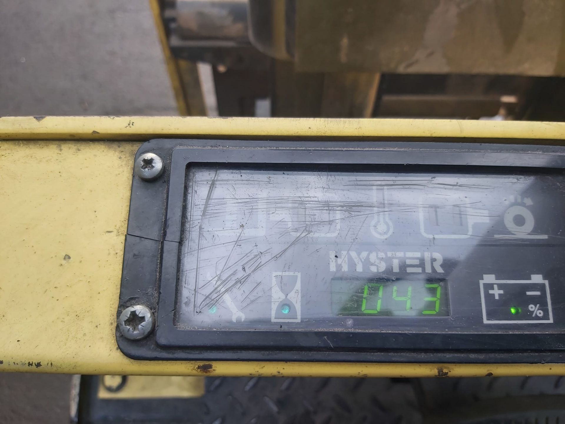 HYSTER 2T Forklift Electric *PLUS VAT* - Image 9 of 13