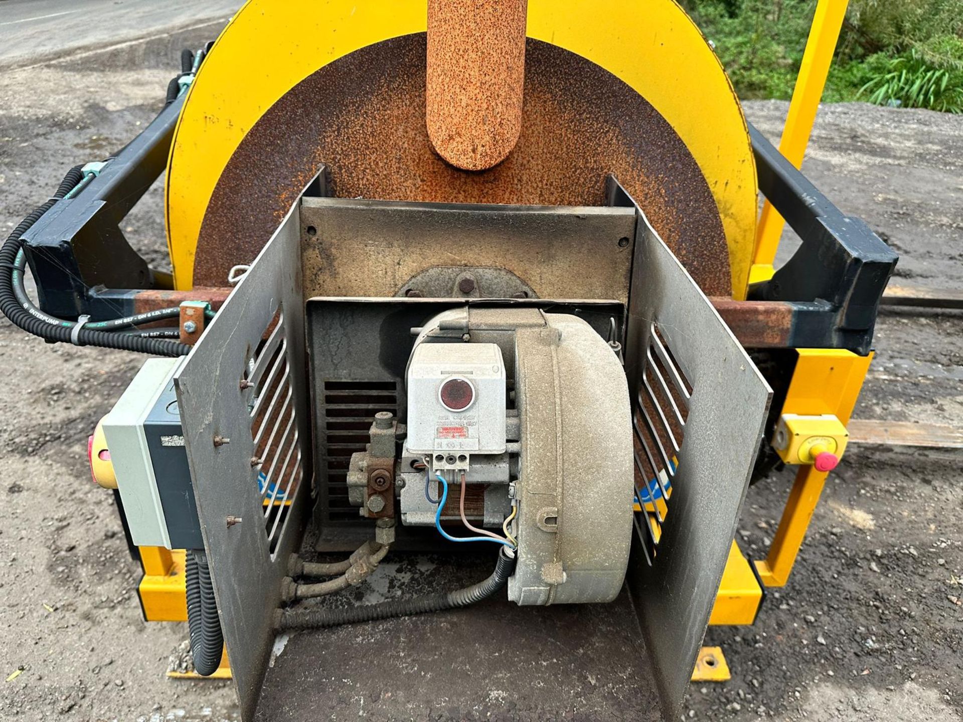 2017 ROADMENDER DBP250 MODEL 4 RECYCLING TARMAC (HOTBOX) MACHINE *PLUS VAT* - Image 12 of 14