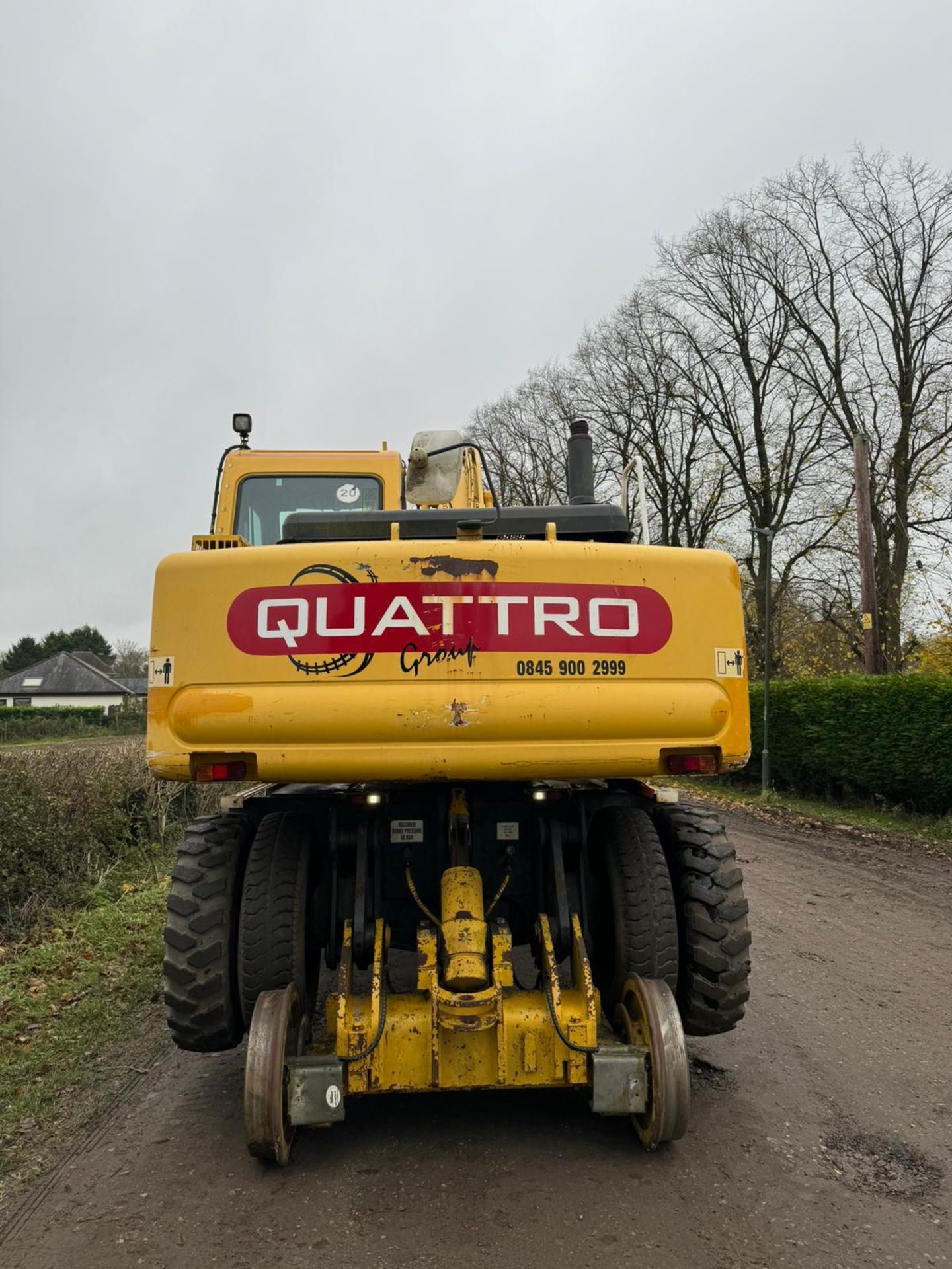 KOMATSU PW130ES-6K 4WD WHEELED EXCAVATOR C/W QUICK HITCH & RAILWAY GEAR *PLUS VAT* - Image 8 of 16