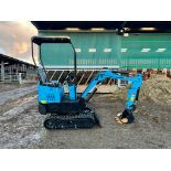UNUSED JPC HT12 1 TON MINI DIGGER, RUNS DRIVES AND DIGS, PIPED FOR FRONT ATTACHMENTS