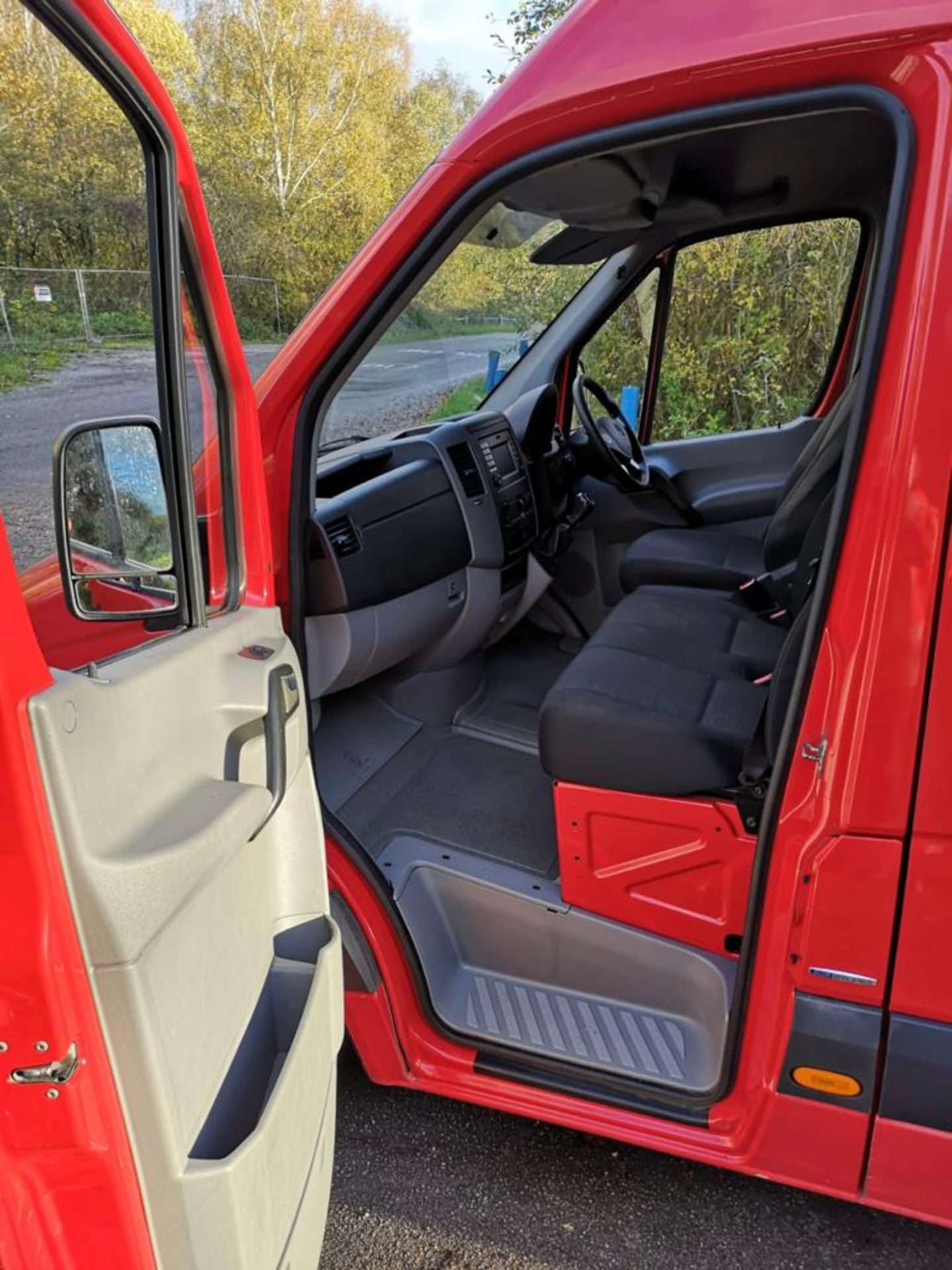 2017 MERCEDES-BENZ SPRINTER 311CDI RED PANEL VAN *NO VAT* - Image 11 of 11