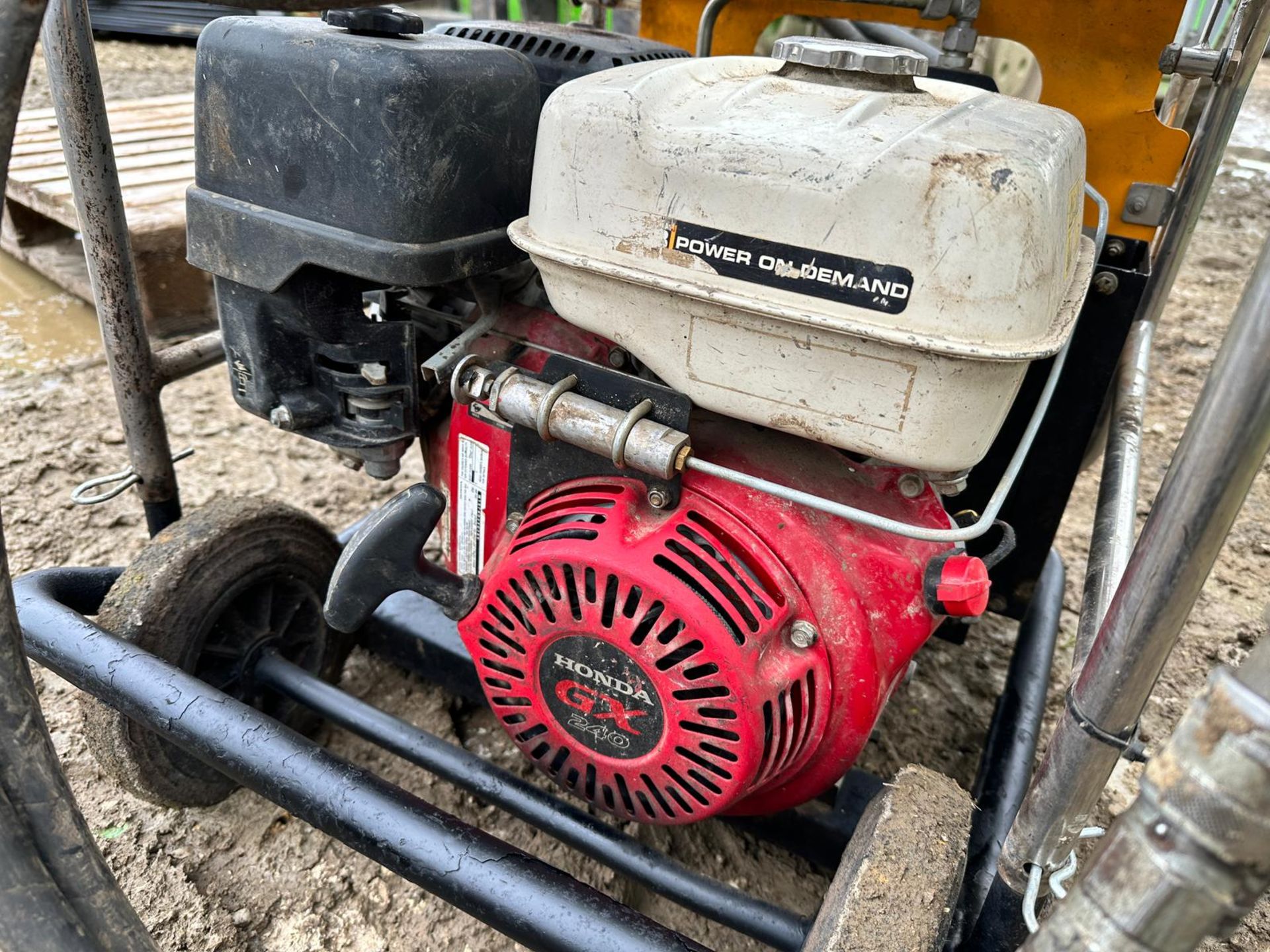 2016 JCB BEAVER HYDRAULIC POWER PACK WITH HOSES AND BREAKER *PLUS VAT* - Image 8 of 8